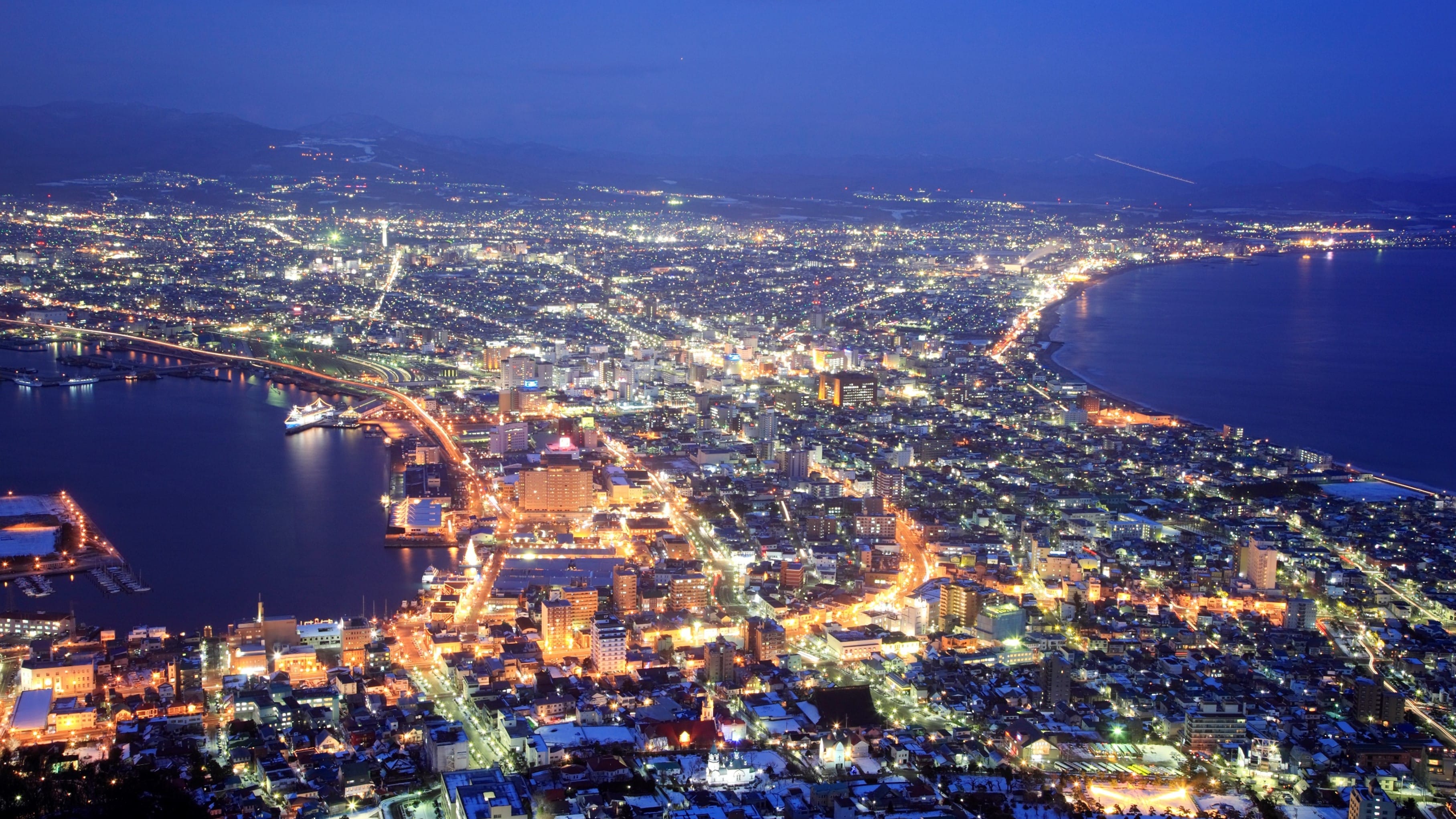 ■ Night view from Mt. Hakodate ■
