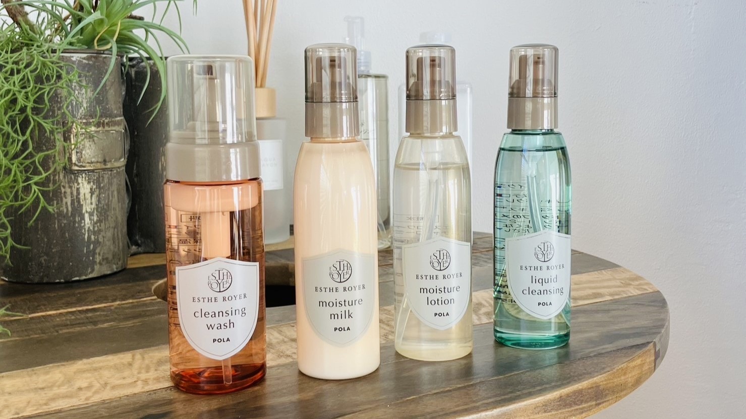 Cosmetics are also available.