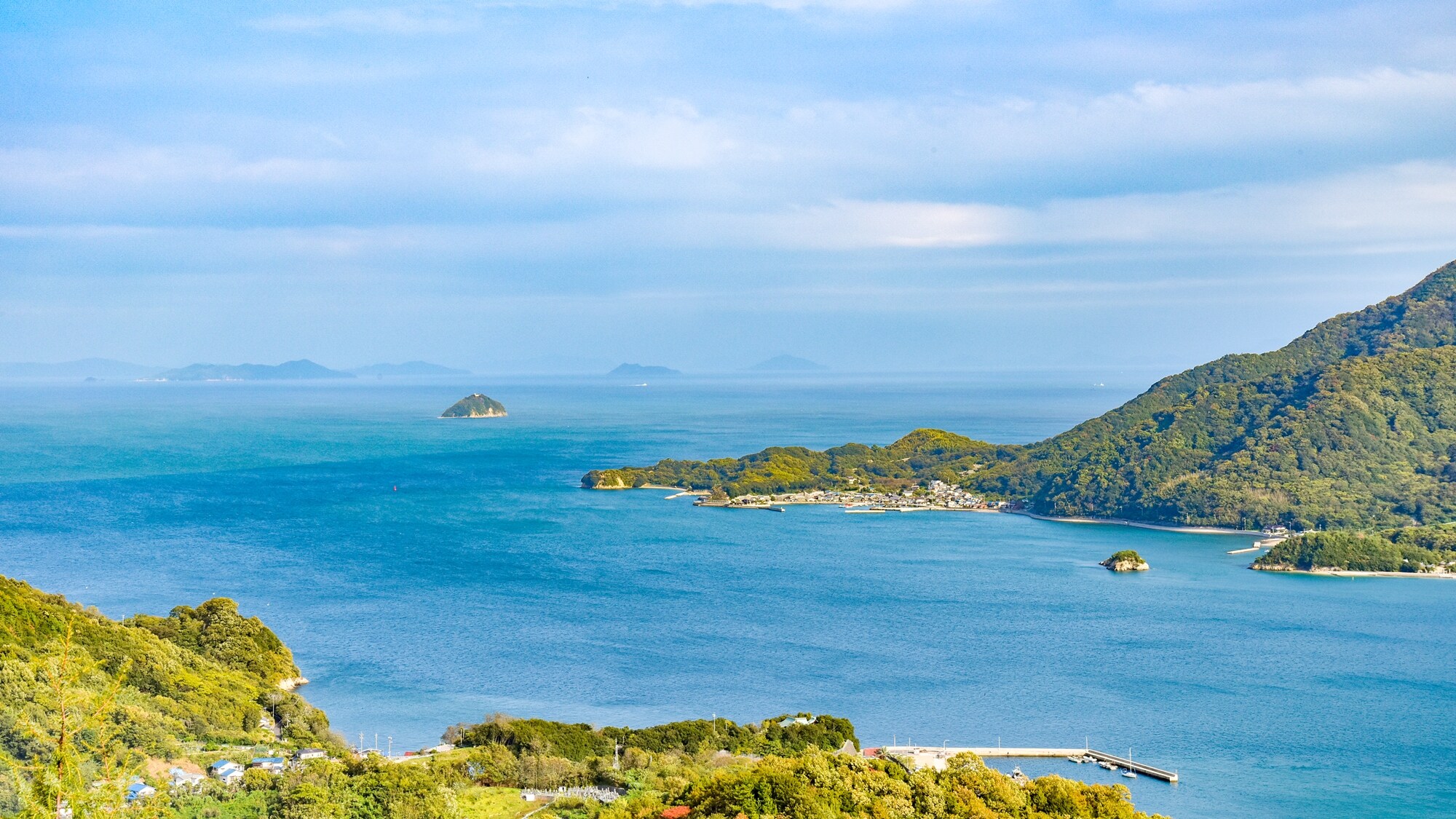 *TV Tower Observatory: A recommended spot to see the Seto Inland Sea scenery