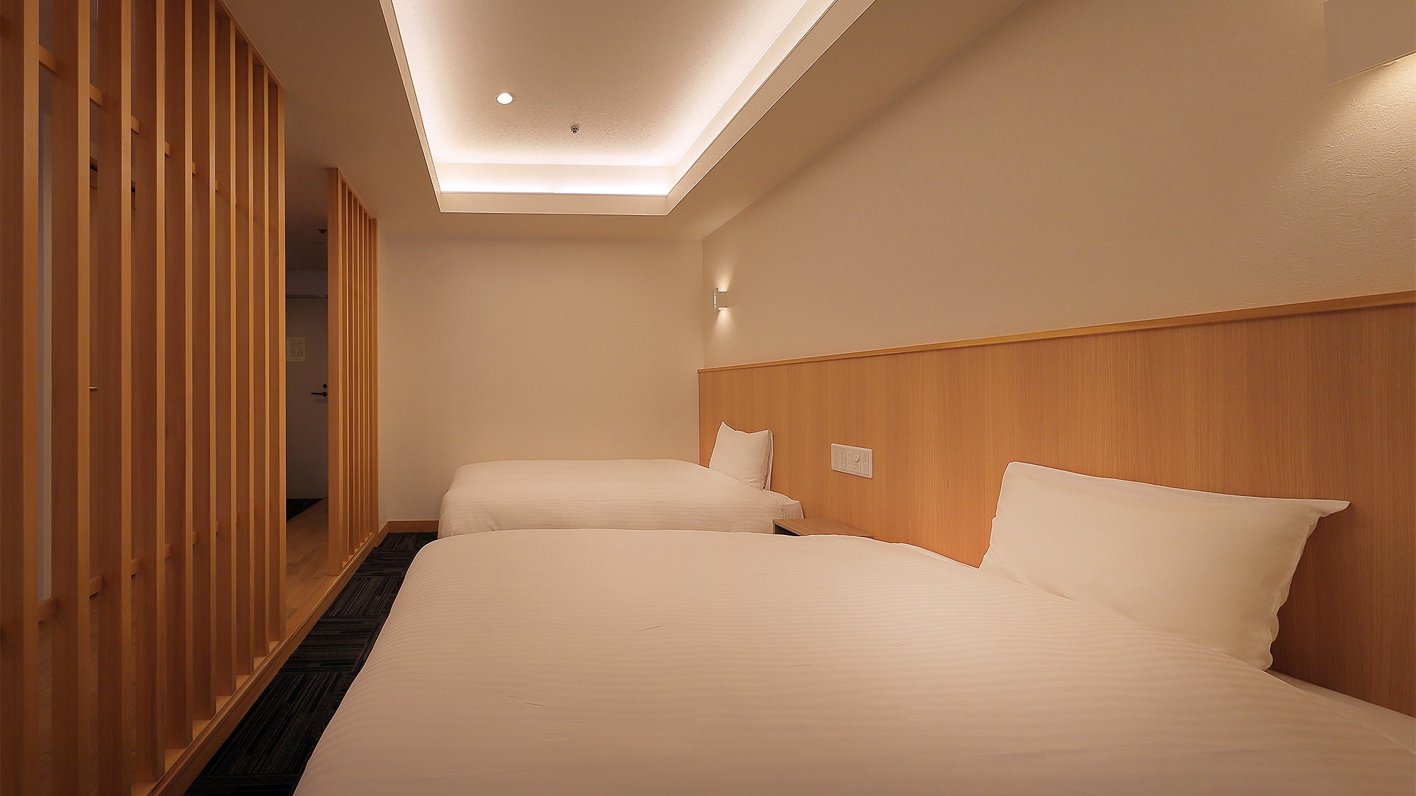 [Japanese-Western room] Top floor / Renewal twin [Non-smoking]