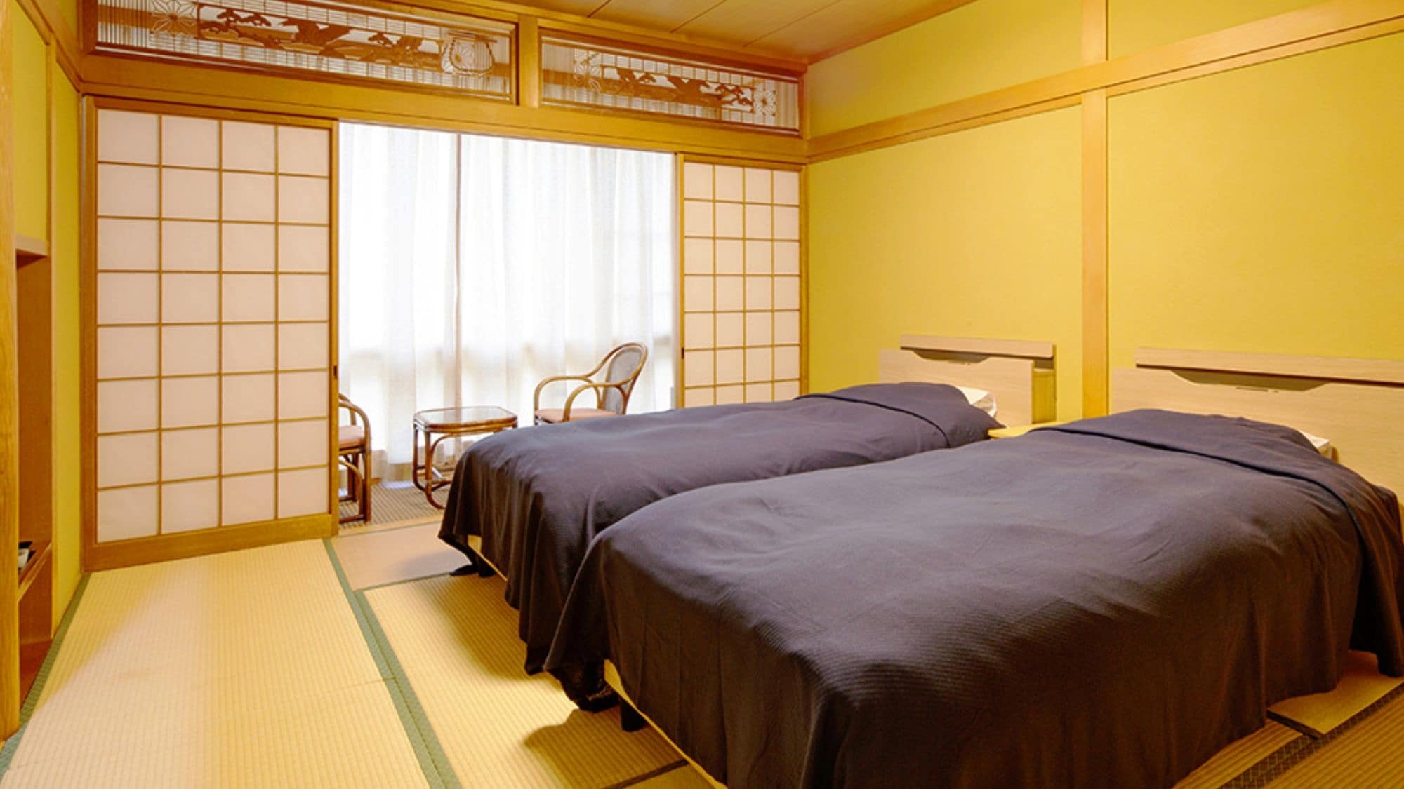 [Main building] Japanese-style bed