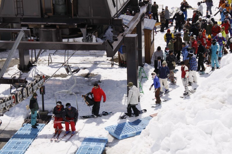 月山滑雪场