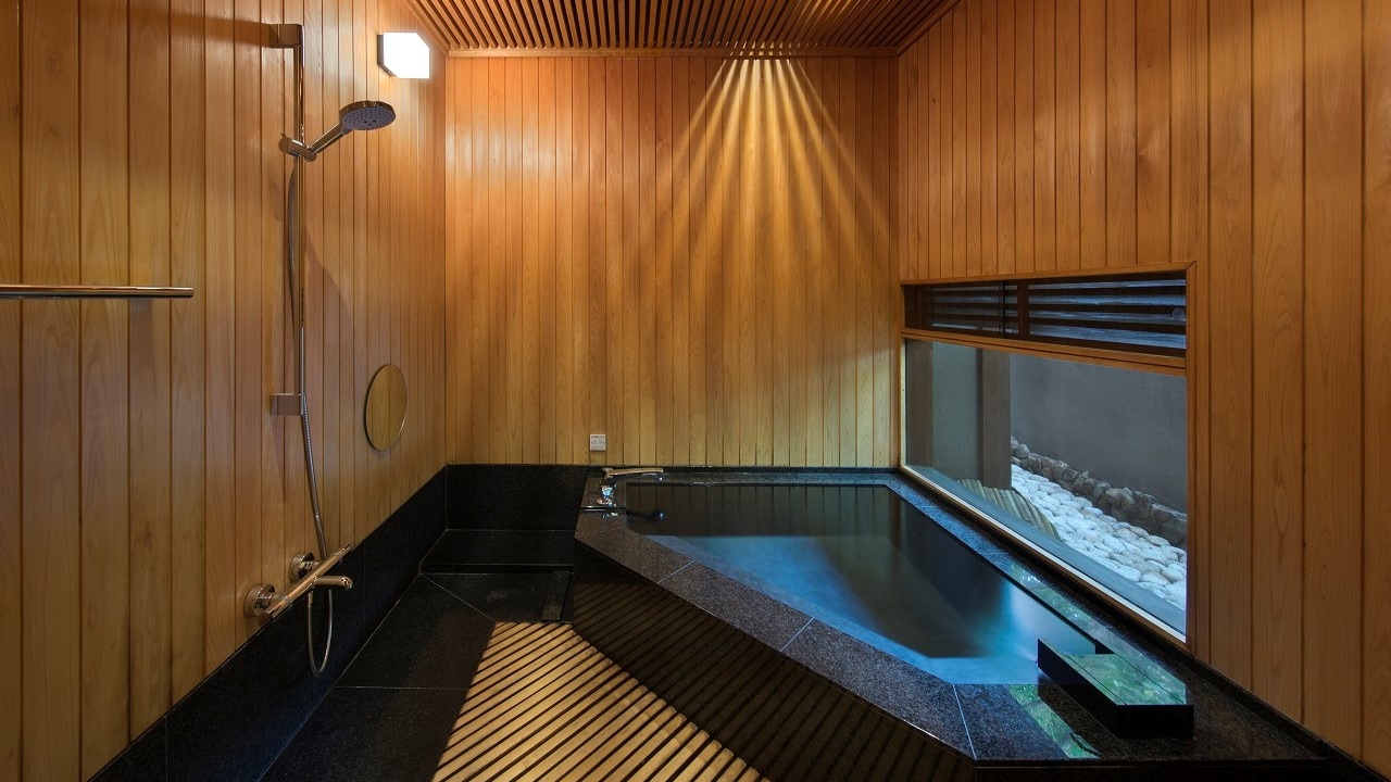 Special room with hot spring "Ryokusuitei" bath