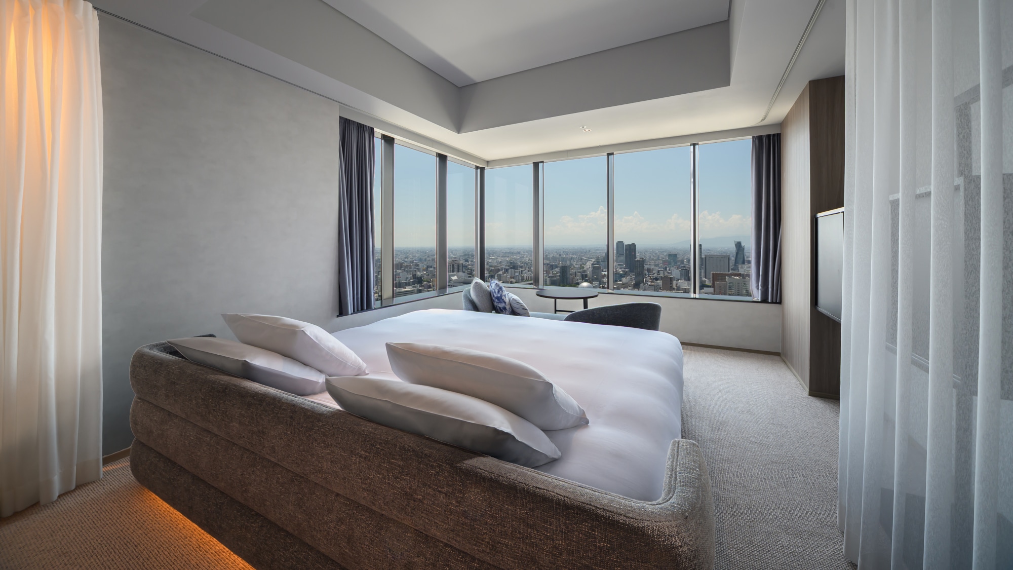 Phòng Corner King [Hiện tại] (31,9m², tầng 29-31) Hình ảnh phòng khách