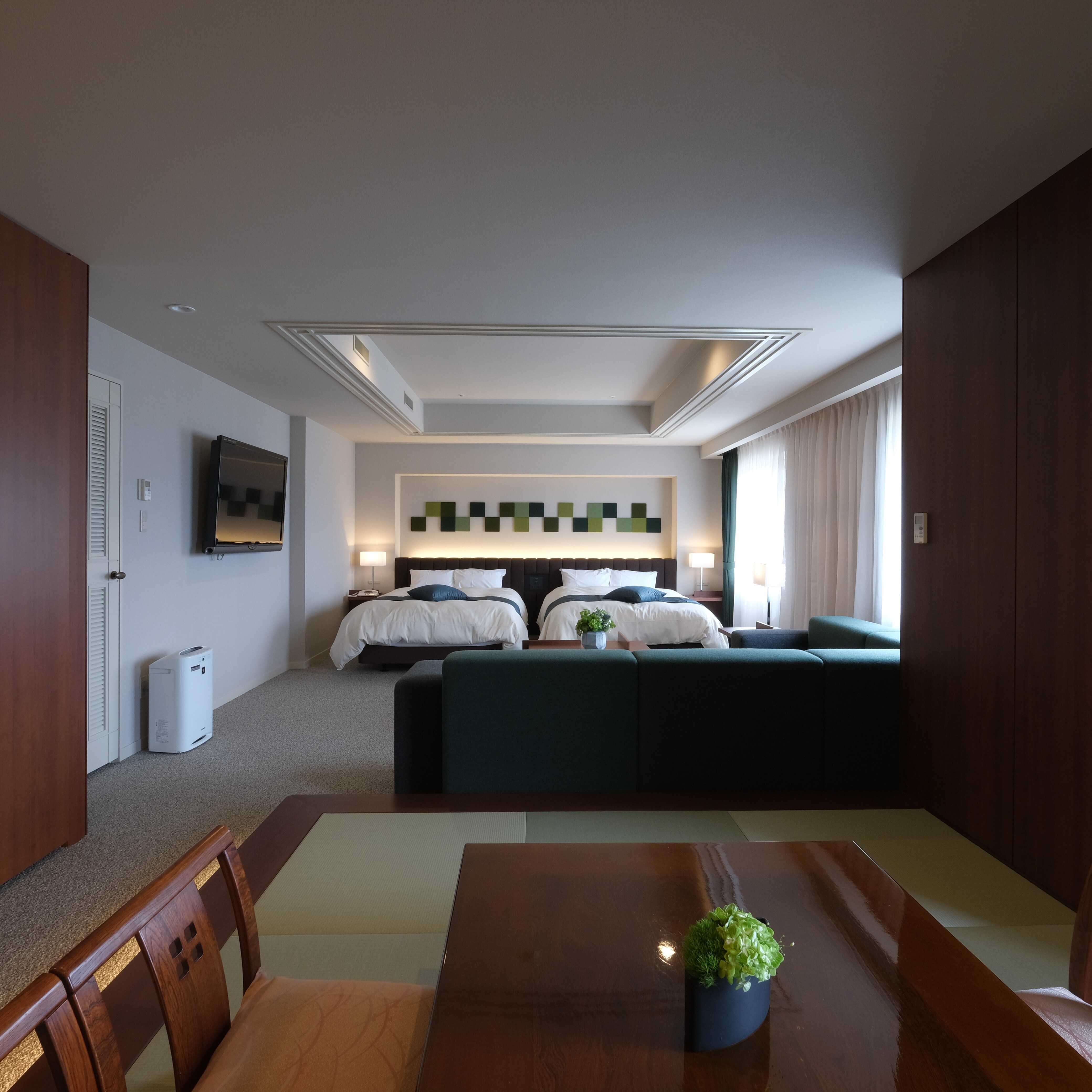 Japanese-Western style room (76.5m²) Renovated in 2019