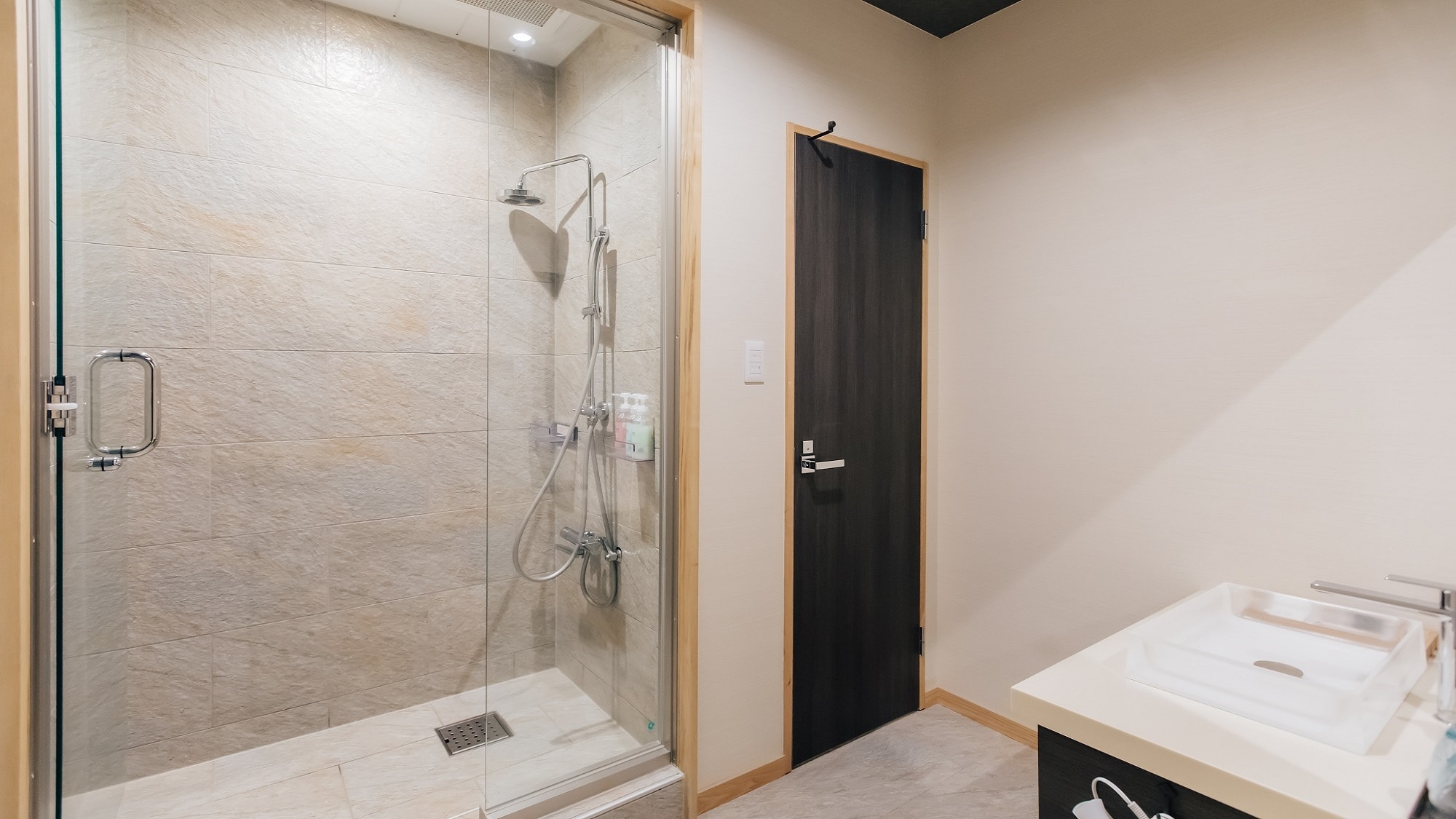 Some rooms have shower booths