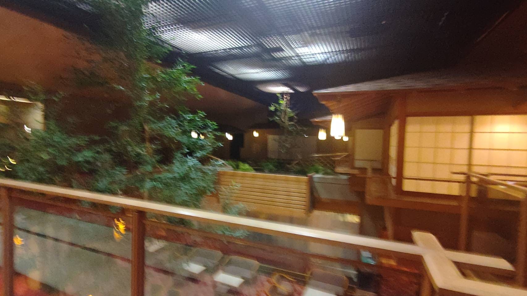351060_0.jpg