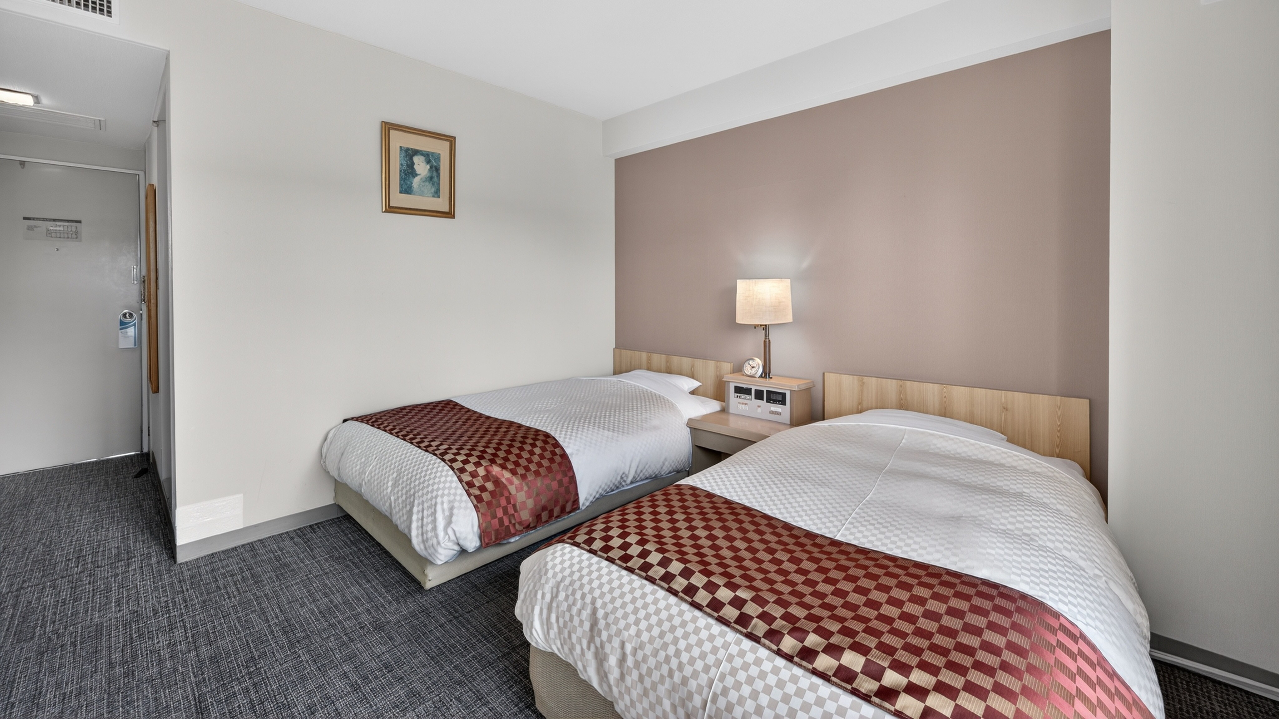 [Non-Smoking] Standard Twin Room | Suitable for Couples