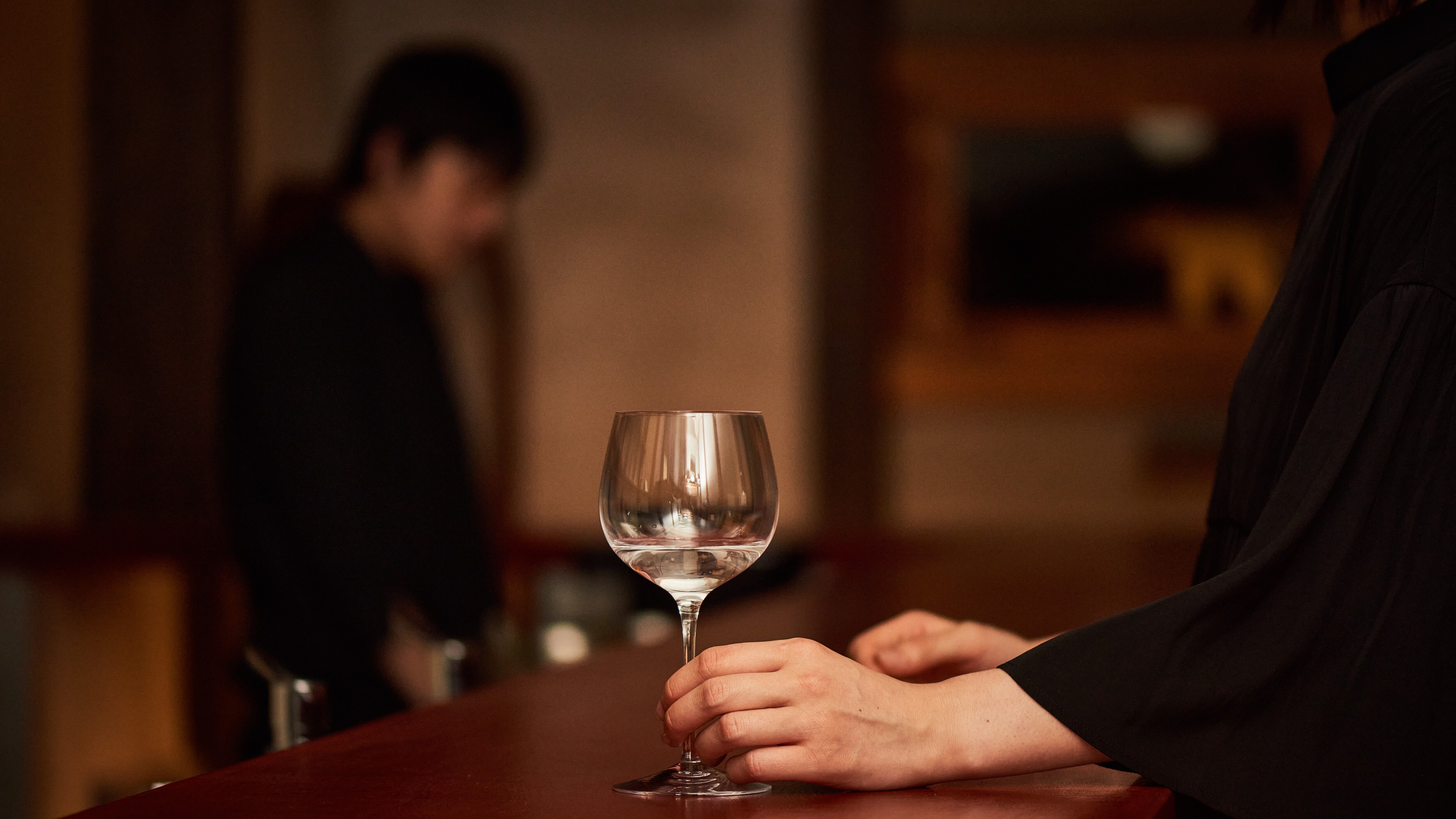A bar where you can taste fresh sake produced in Japan's highest altitude brewery
