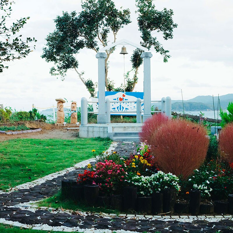 Lover's Cape (located near the inn)