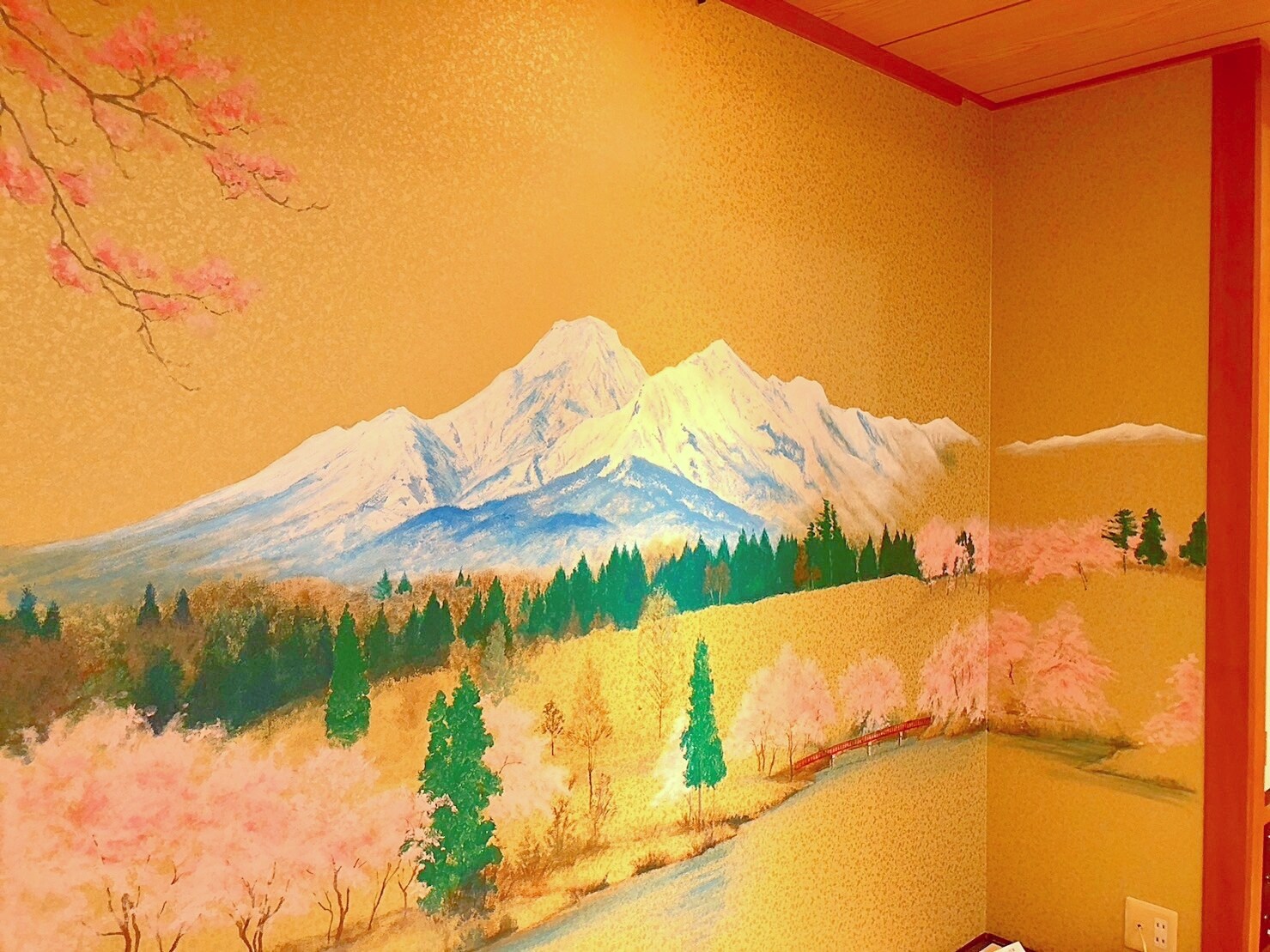 회화 특별 룸(일례) 「묘코산 춘난만」의 사이