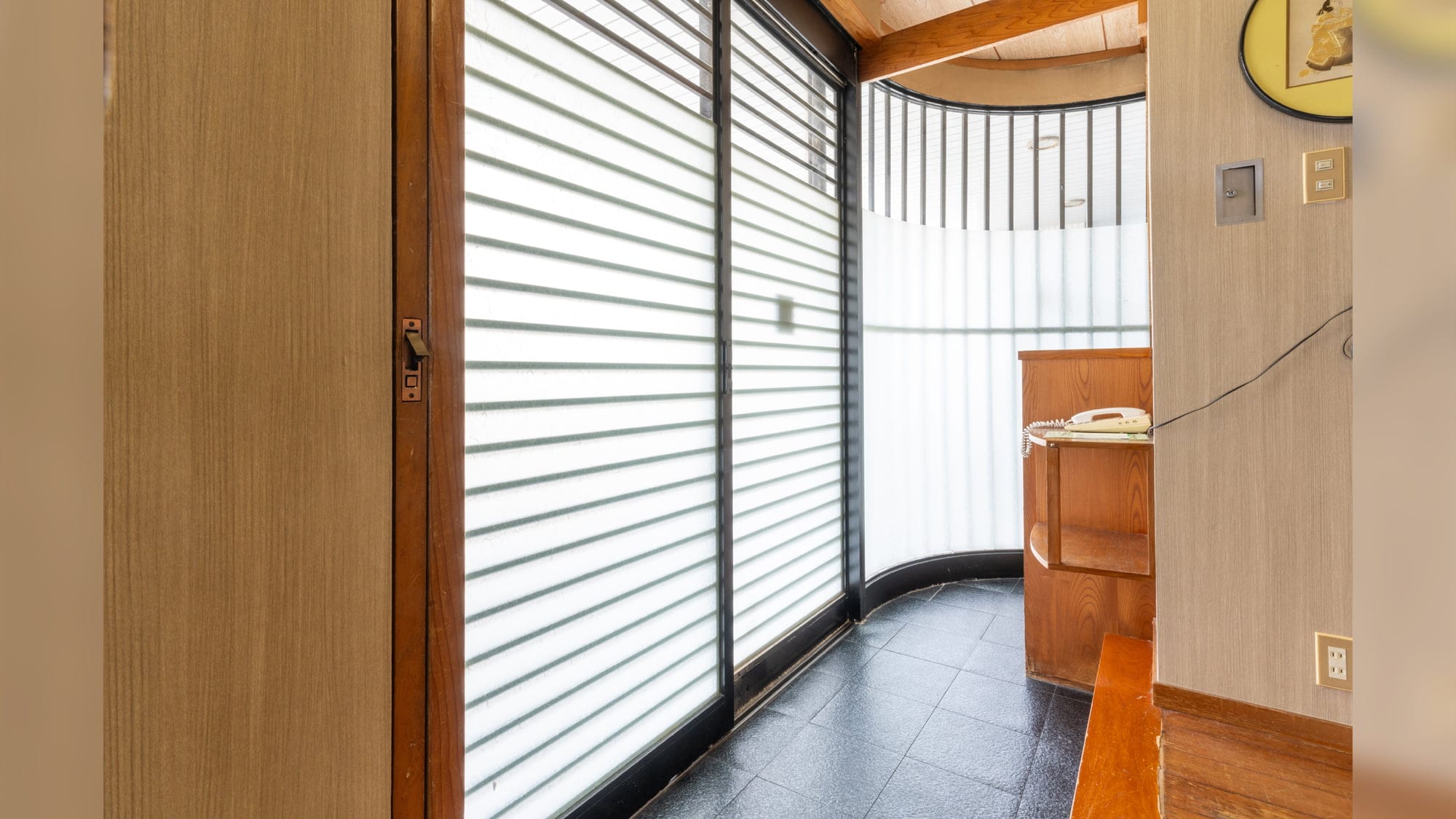 Japanese-style room