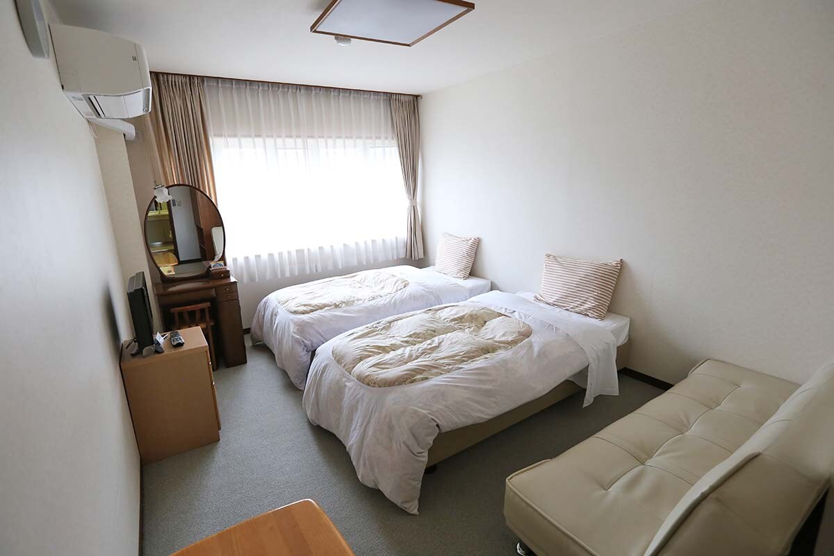 Western-style room