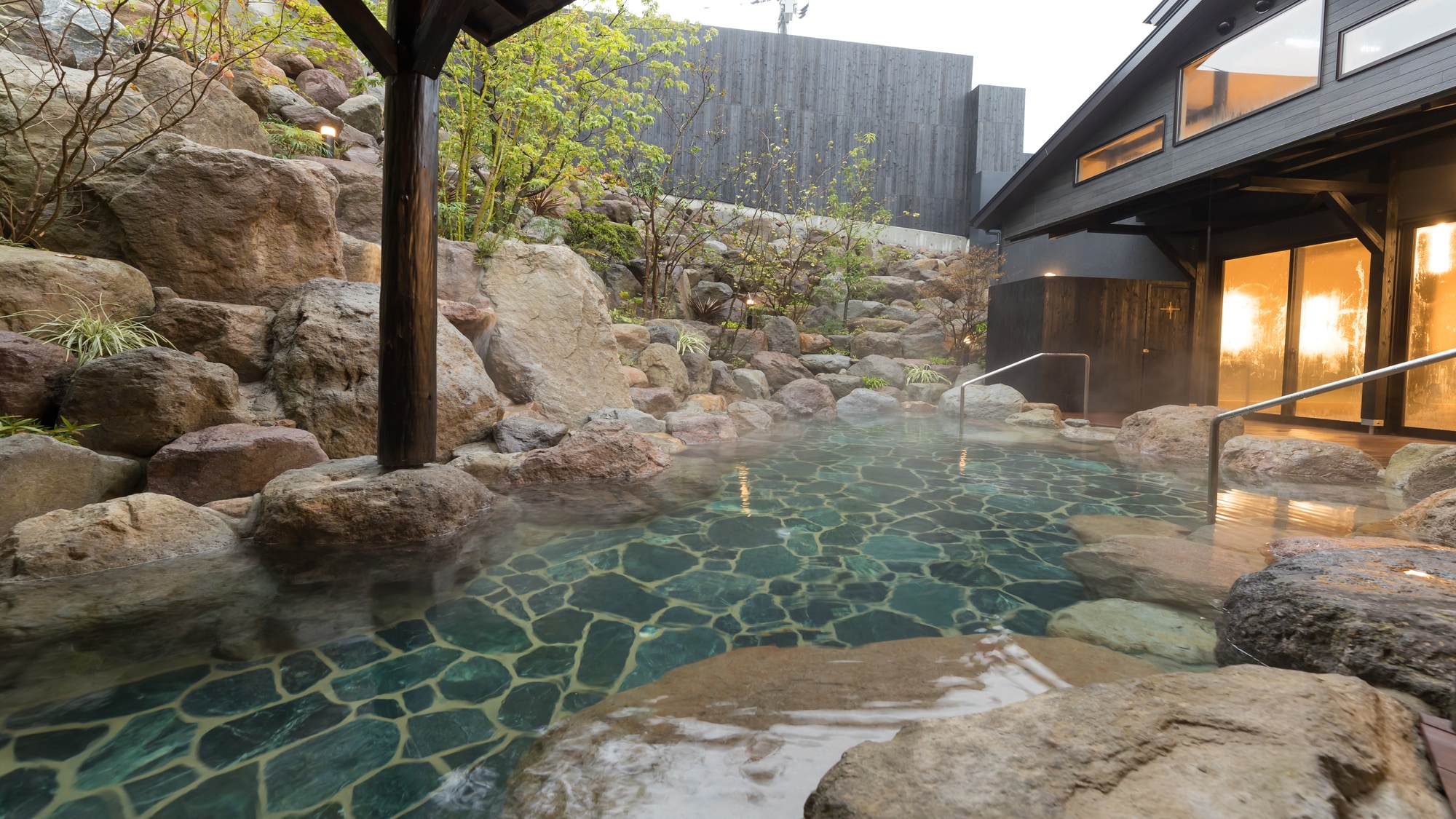Hyotan Onsen "Tắm ngoài trời dành cho phụ nữ"