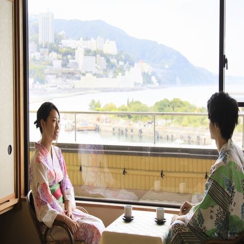 [Guest rooms] All guest rooms are on the sea side