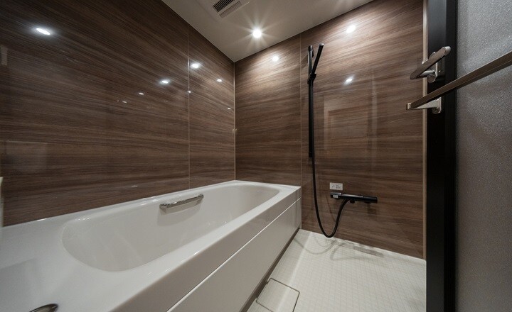 Kamar Dainasou 201