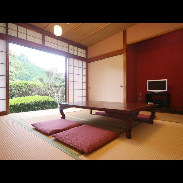 ★*A 10 tatami Japanese-style room with a great view.