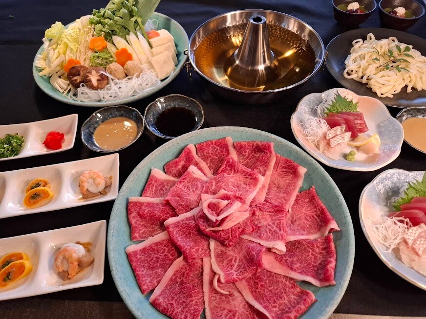 山百合牛肉涮鍋火鍋