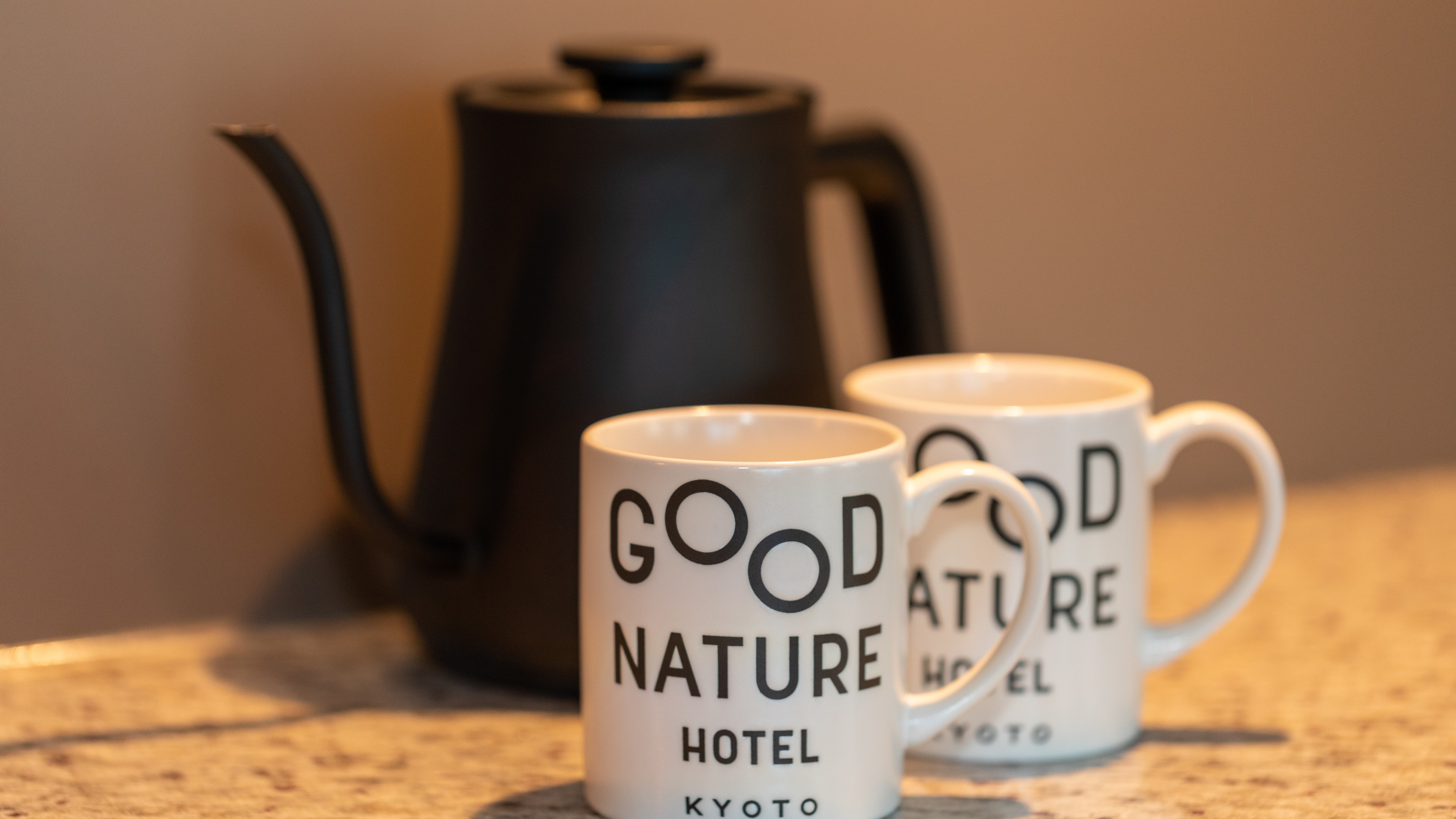 [Amenity] Mug with hotel logo