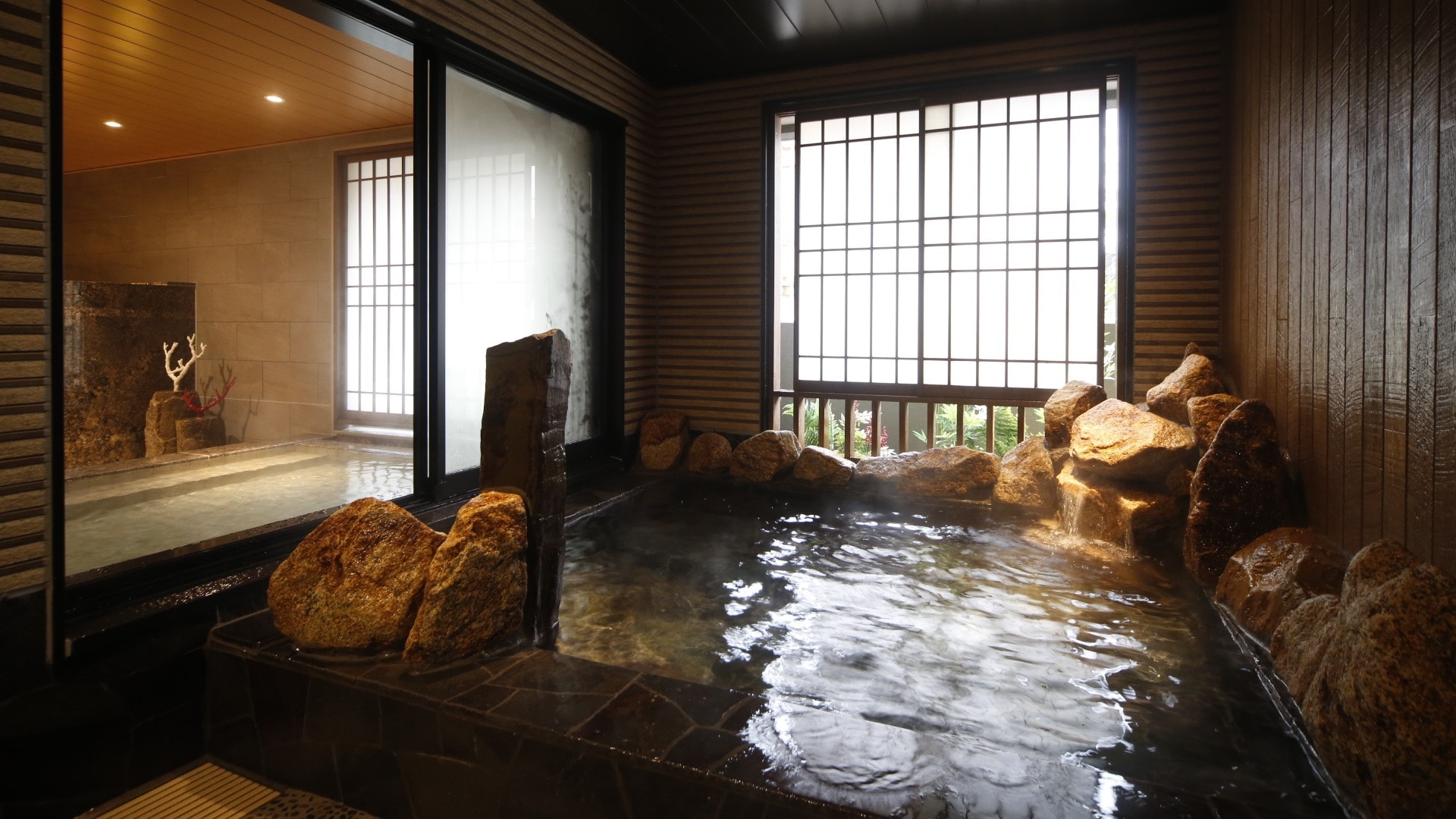 ◇ Men's public bath, water temperature: 41-43 degrees