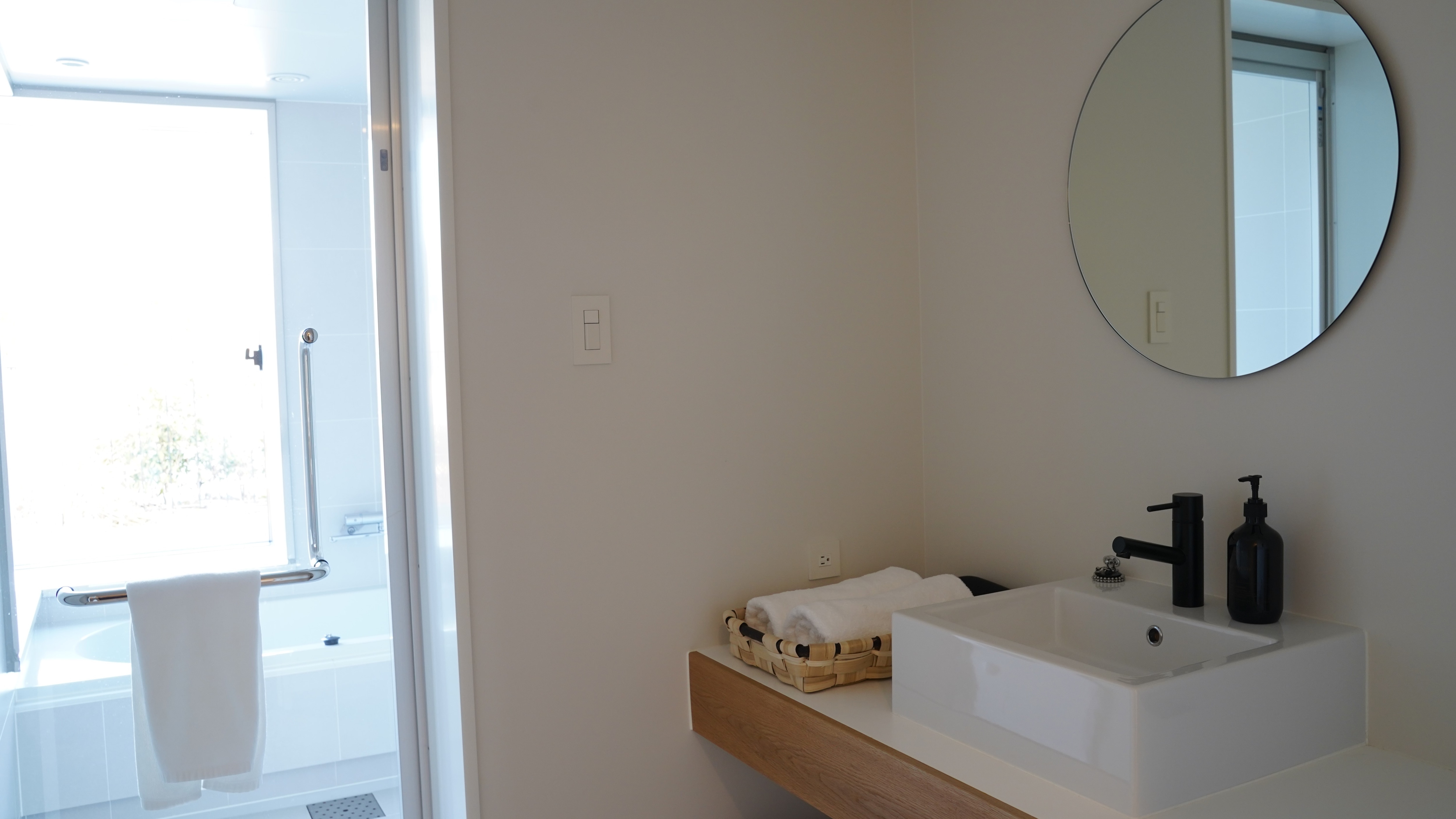 Dog Terrace Room