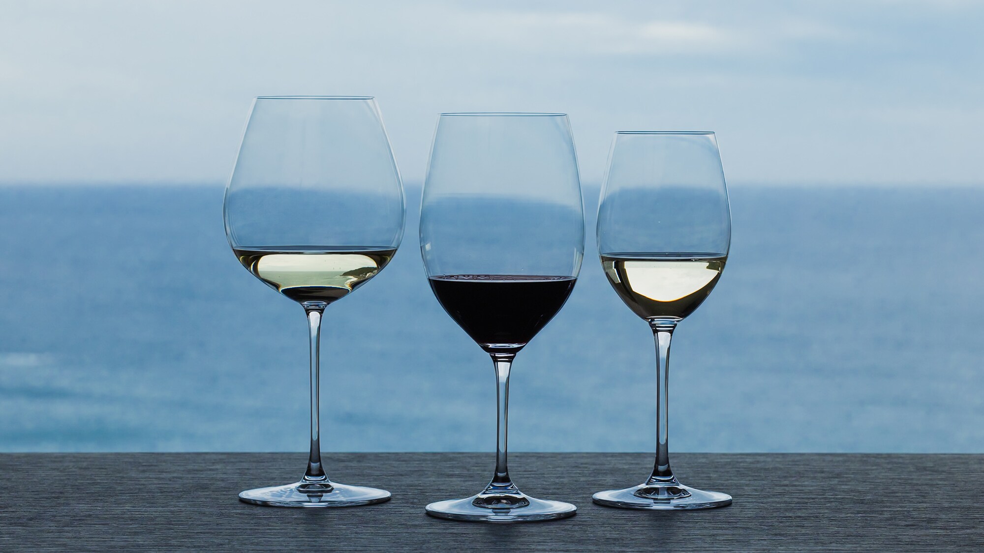 การจับคู่แก้ว 3 ใบ