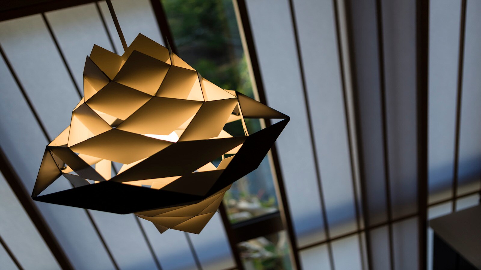 [Large size, with a half open-air bath made of cypress wood and a natural hot spring] Japanese-style room with 10 tatami mats