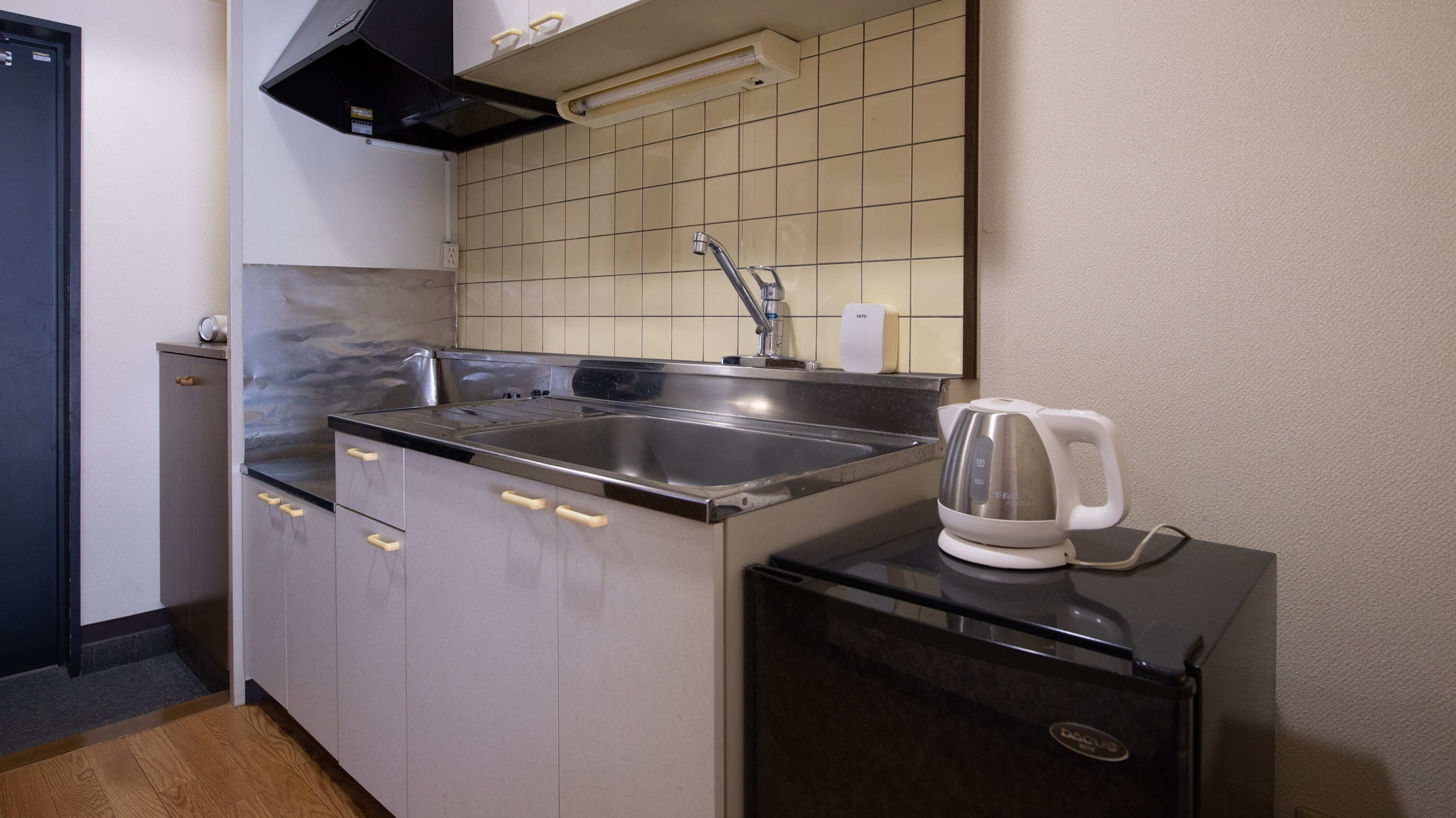 [Non-smoking] Japanese-style room for 1-4 people