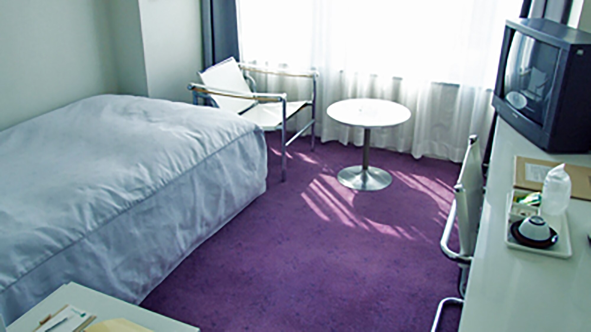 *Single room (example)
