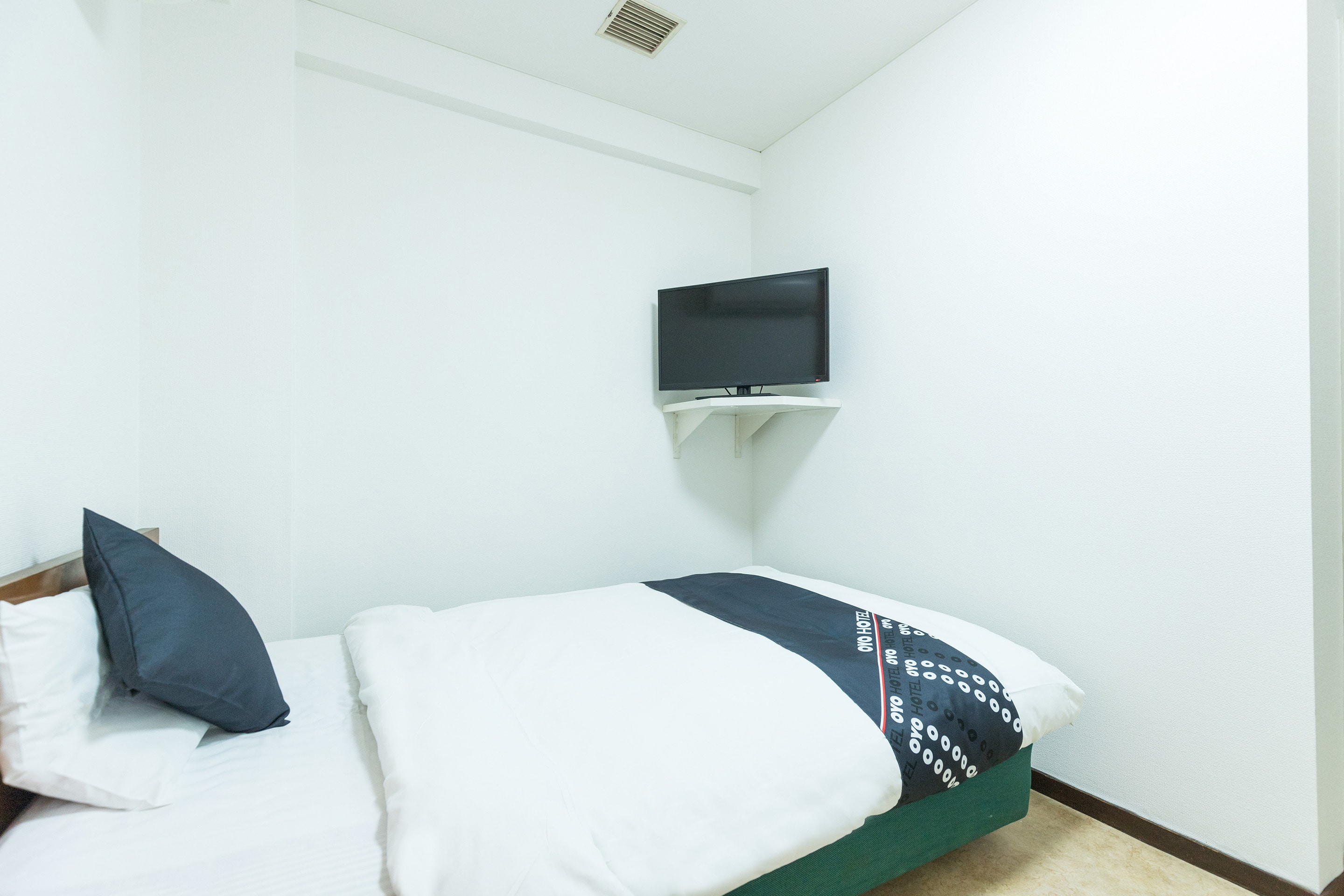 [Merokok] Kamar semi-double