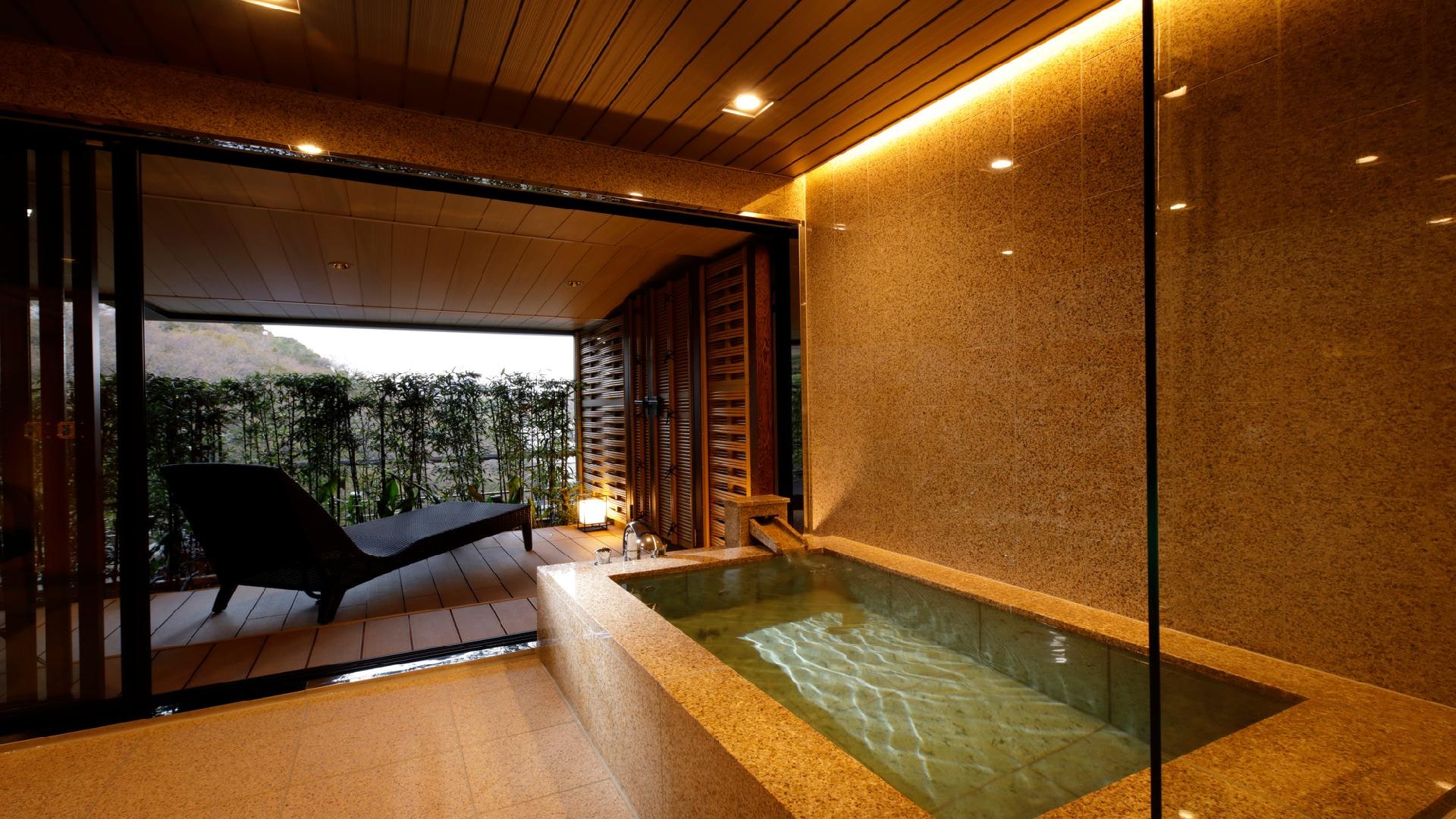 Kitcho・Guest room open-air bath
