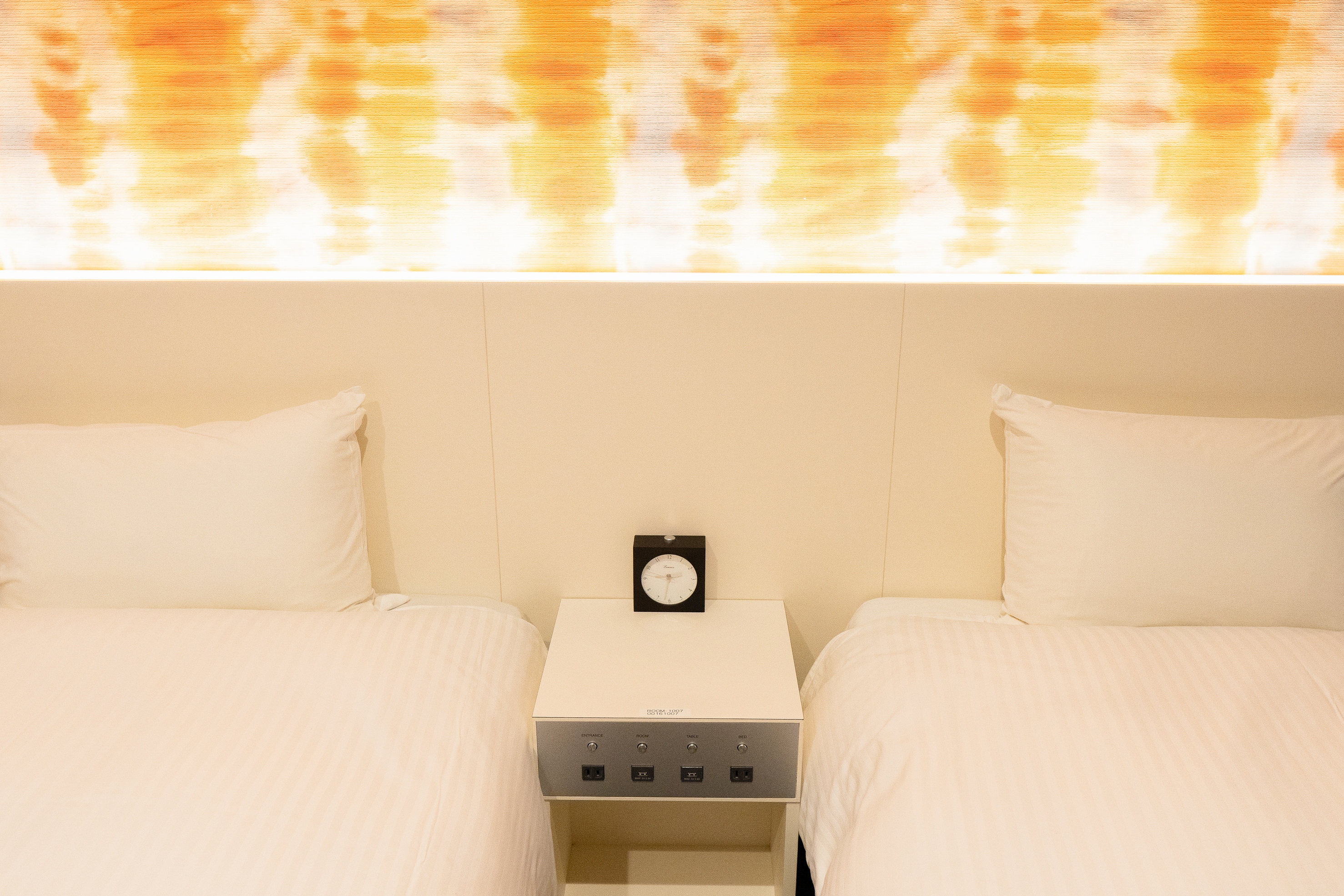 Twin room 2