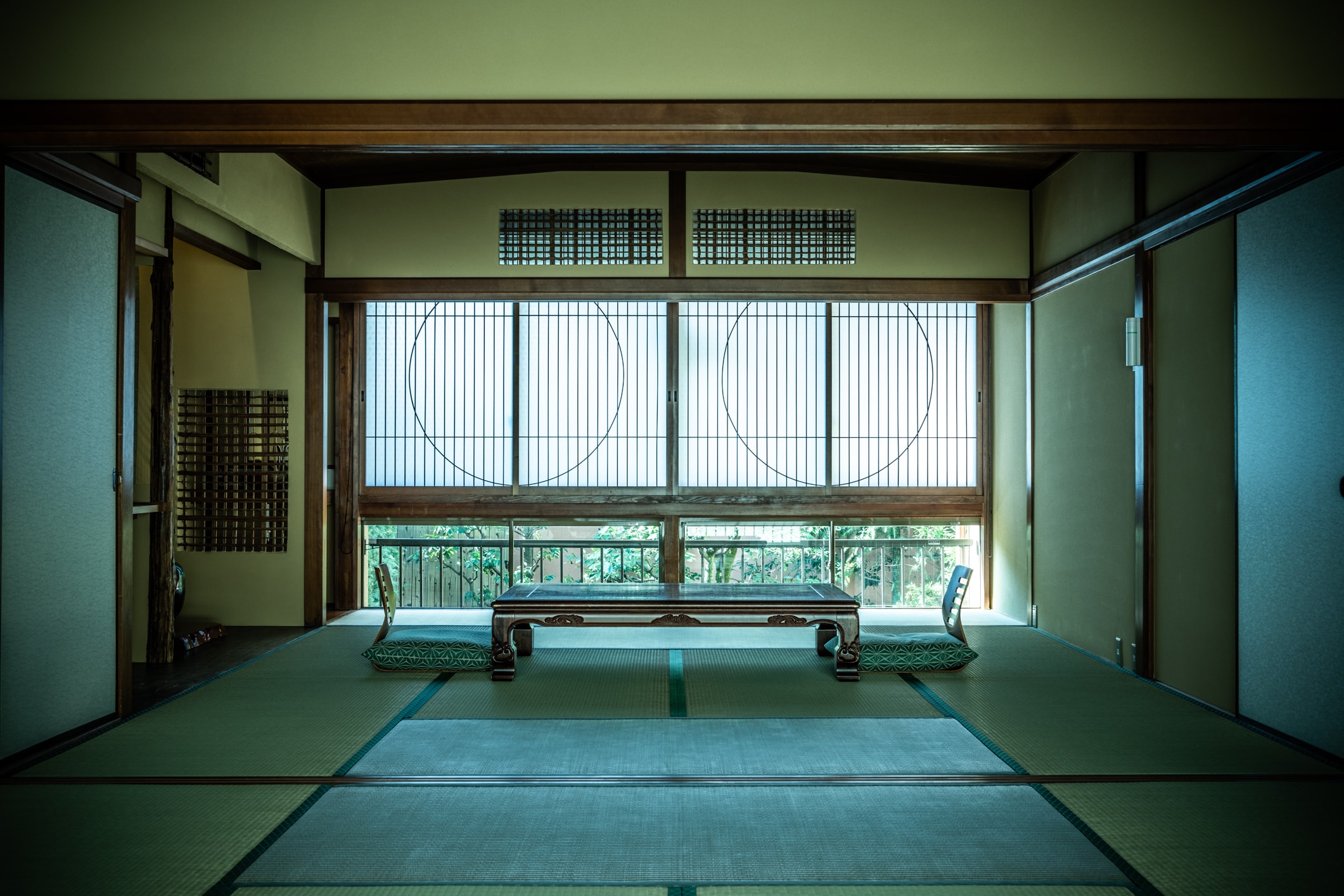 Japanese-style suite with a view of the garden (with 20 tatami mat shower and toilet)