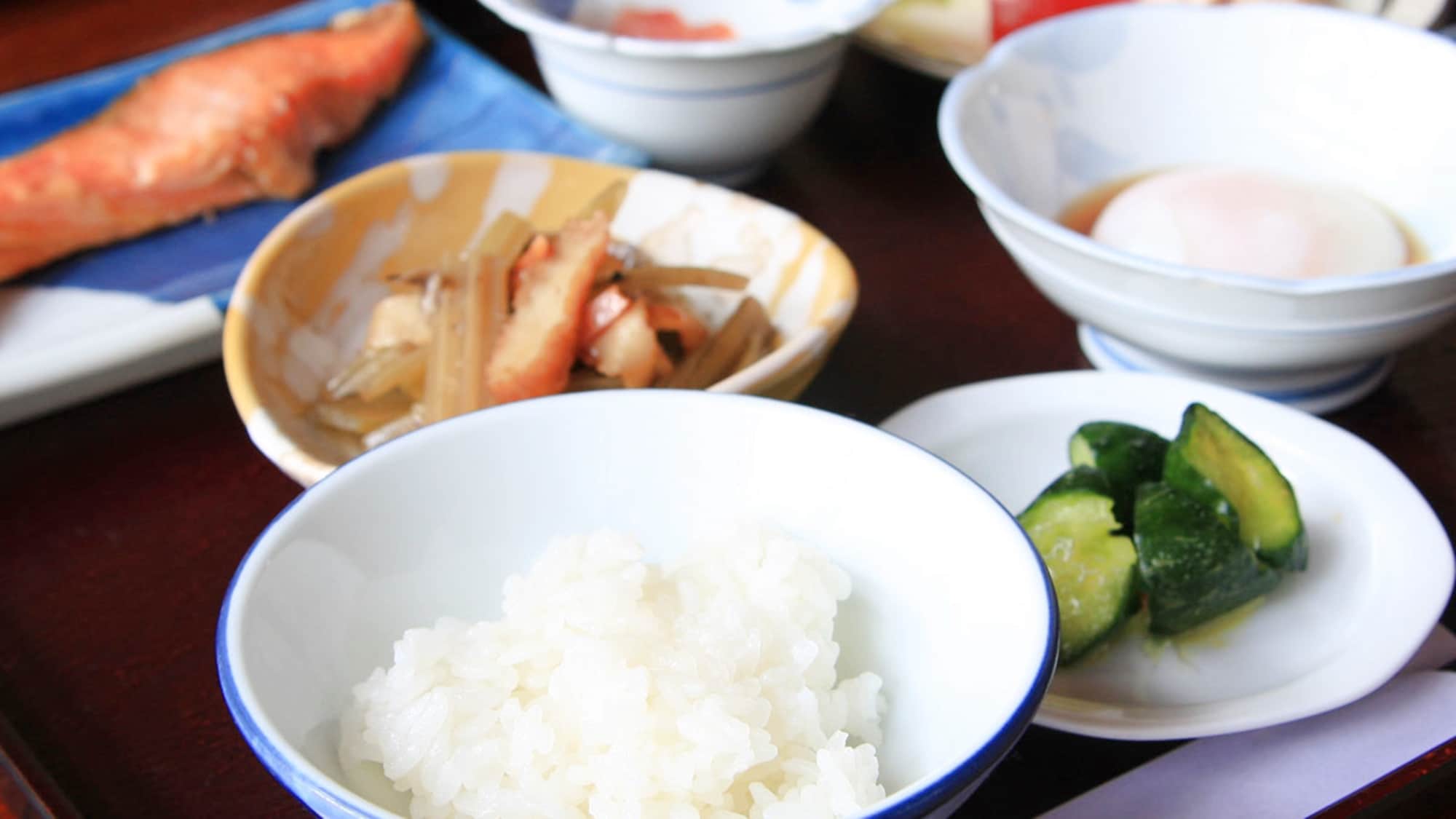 * 아침 식사 예