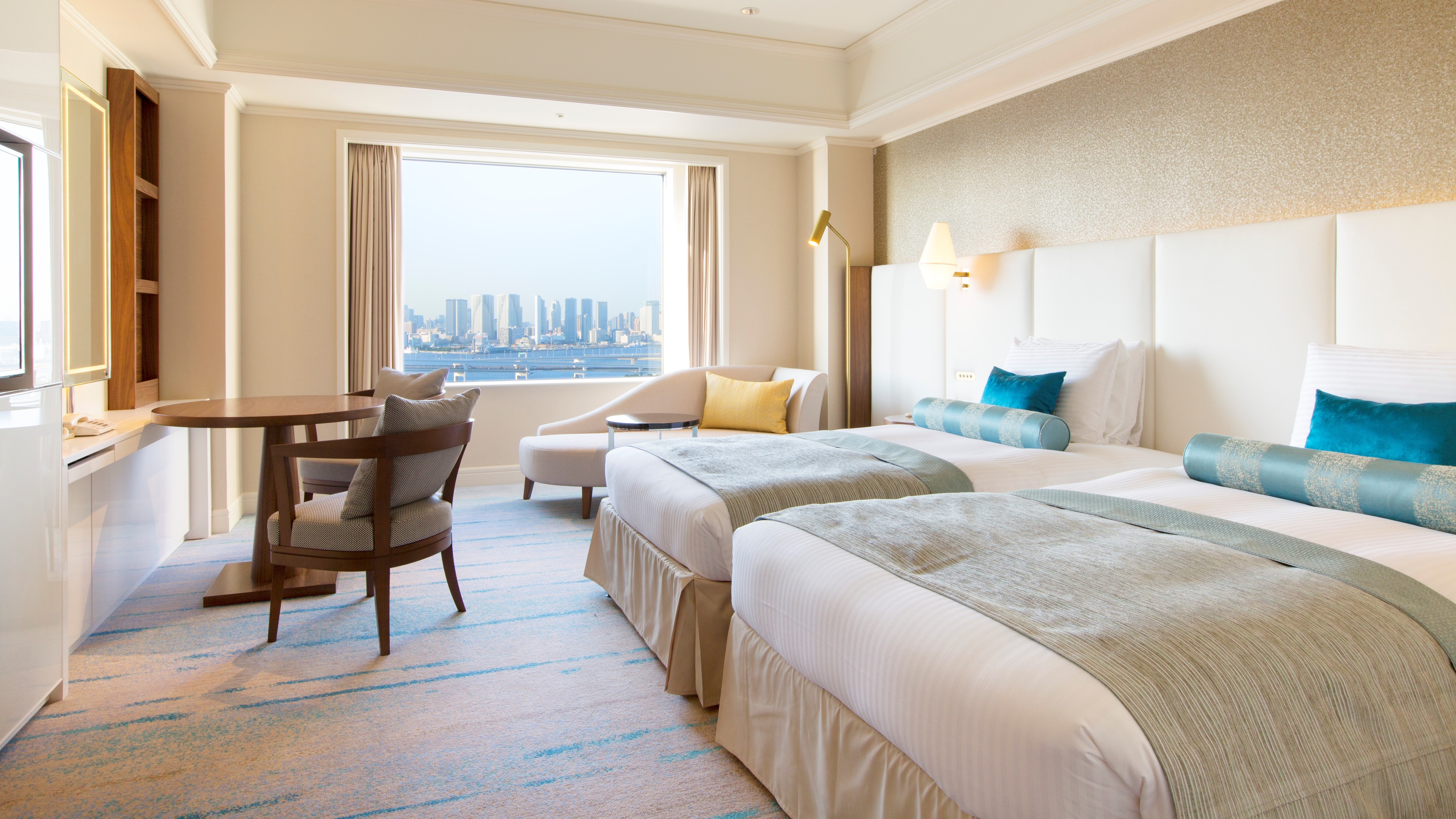 [Special floor] 25th and 26th floor Rainbow Bridge side deluxe room twin