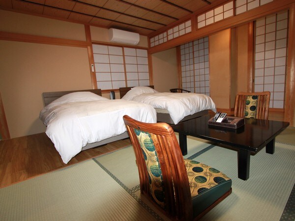 West Wing Japanese-Western Room "Kikyou" Non-smoking