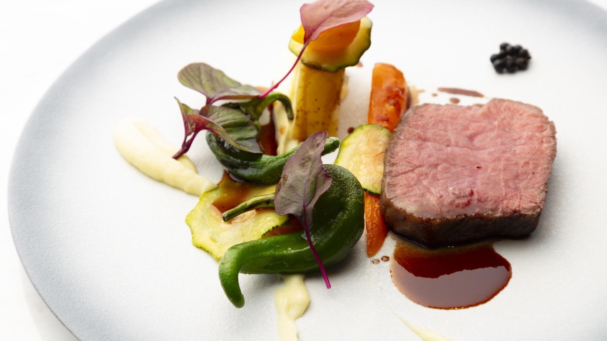 【晚餐】主菜牛肉 *圖片