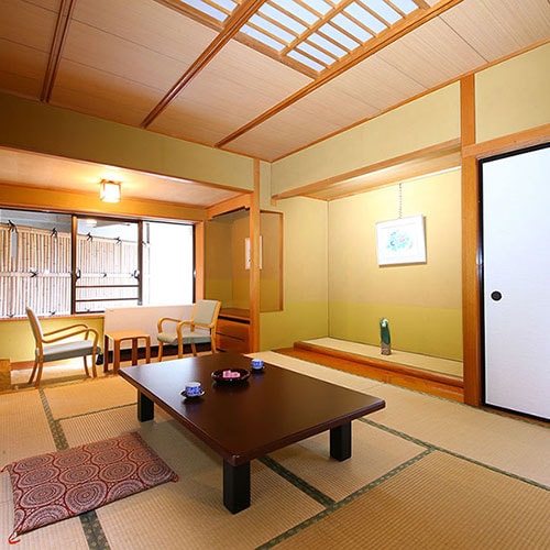 Standard Japanese-style room 10 tatami mats