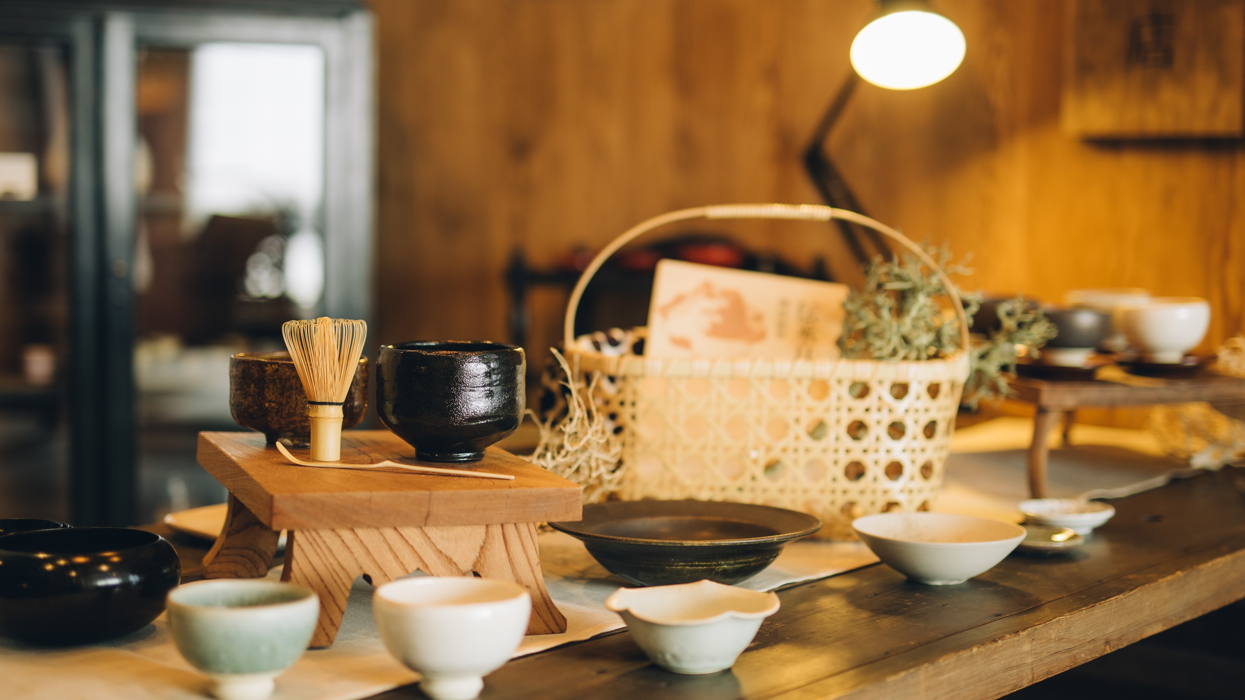 We have a wide selection of tableware and cooking utensils that showcase the craftsmanship of our artisans, so you're sure to find something you like! (P2BRJ)