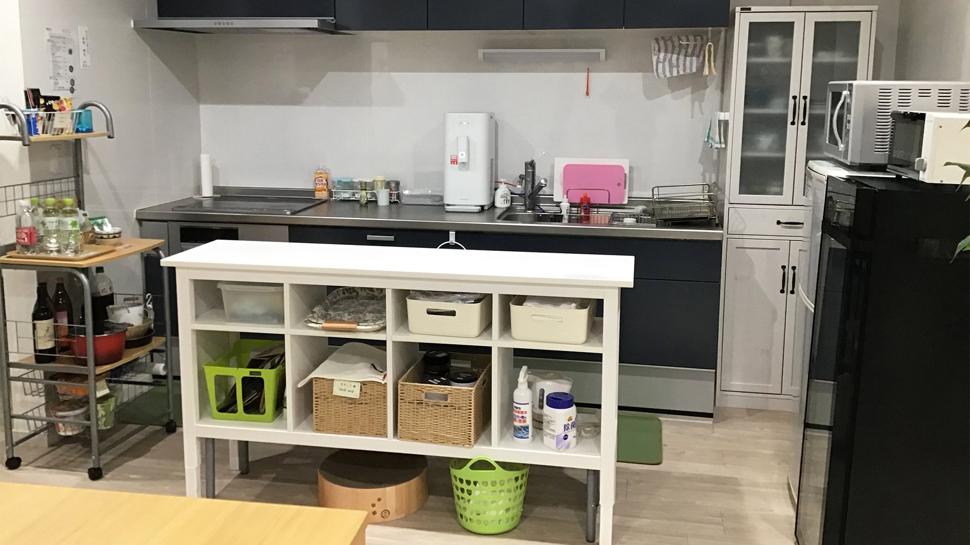 ・ You can use it freely from 6:00 to 11:00. You can prepare your own meals!