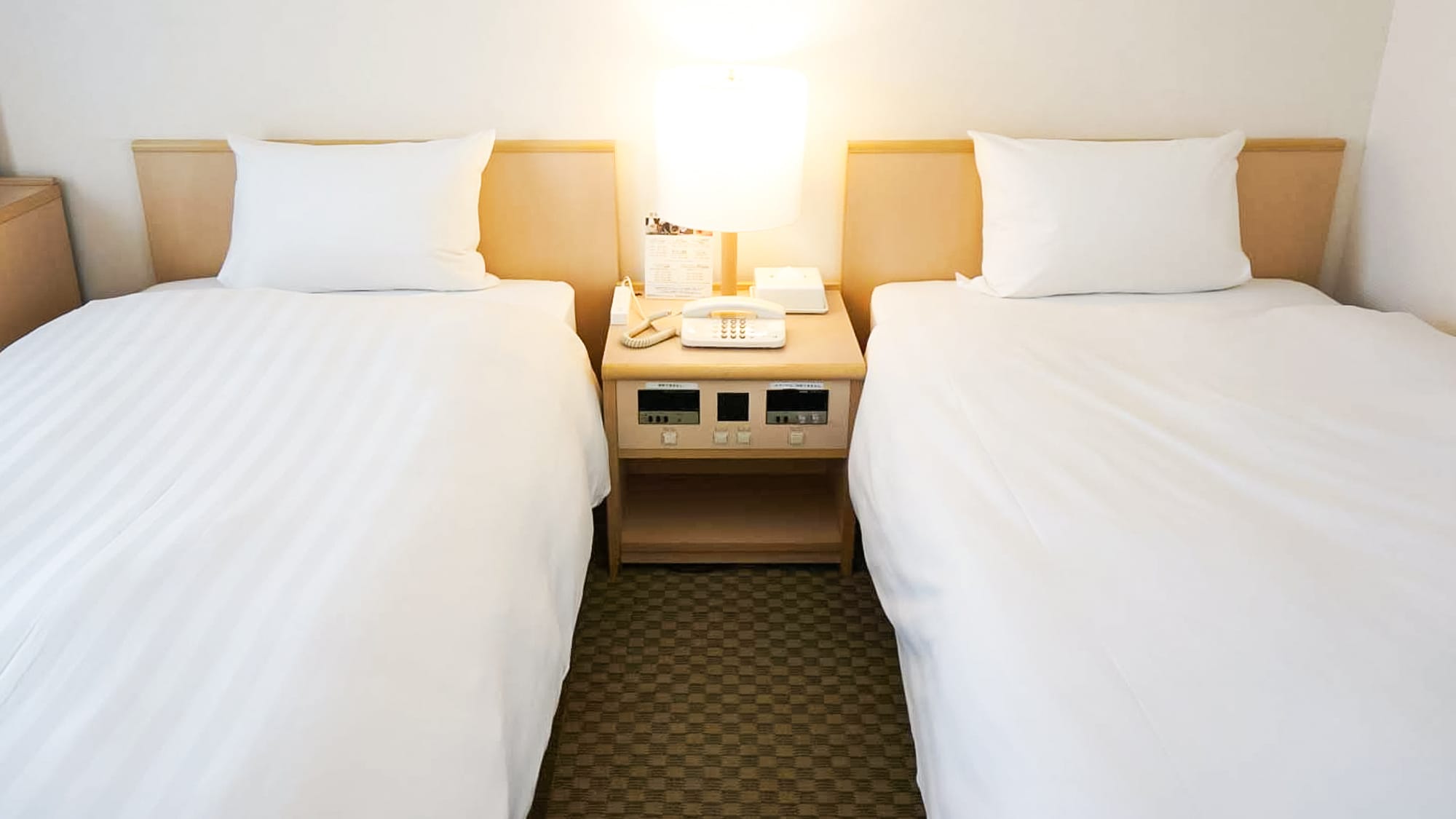 kamar kembar