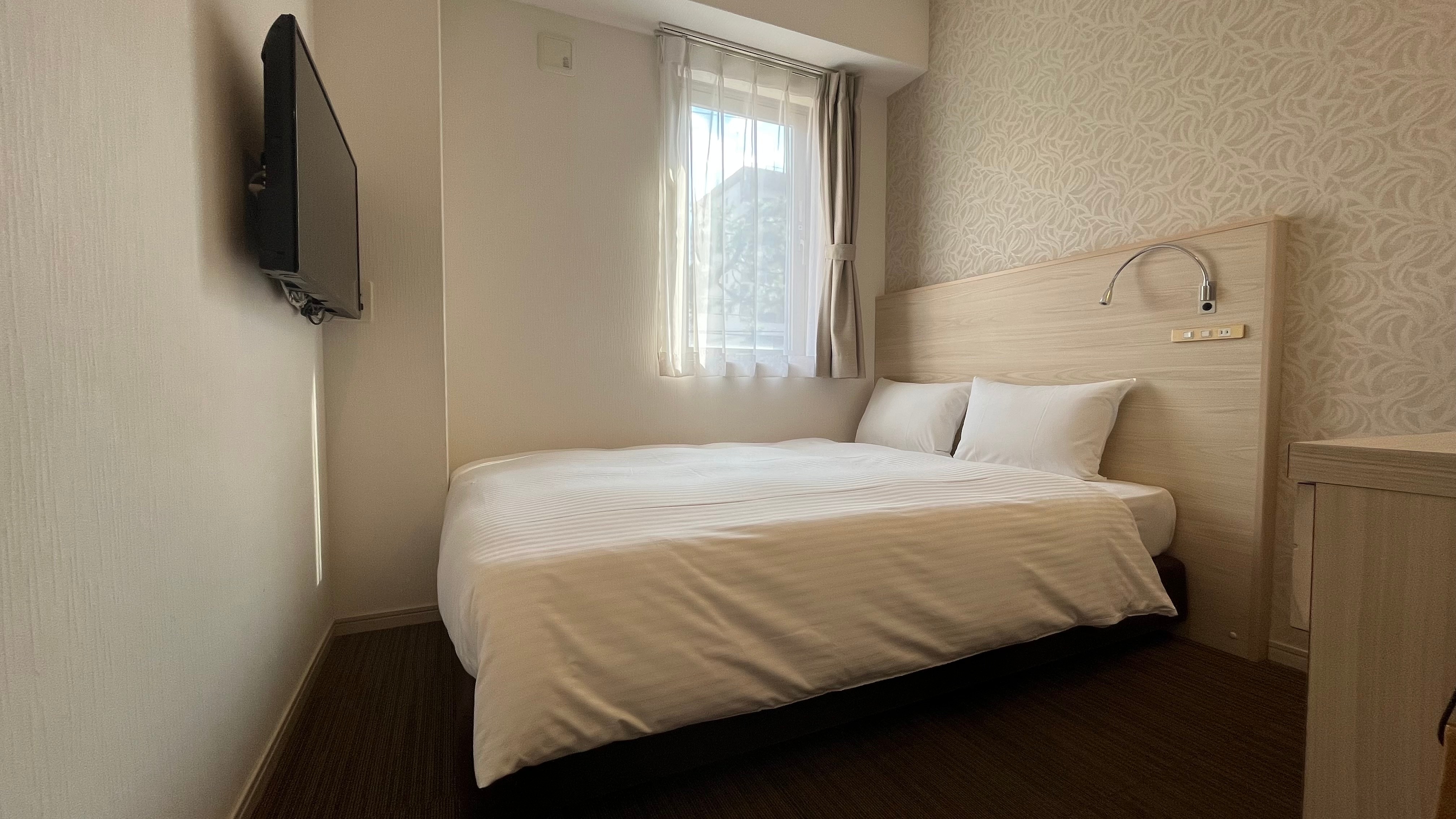 [Kamar bebas rokok] Kamar double standar