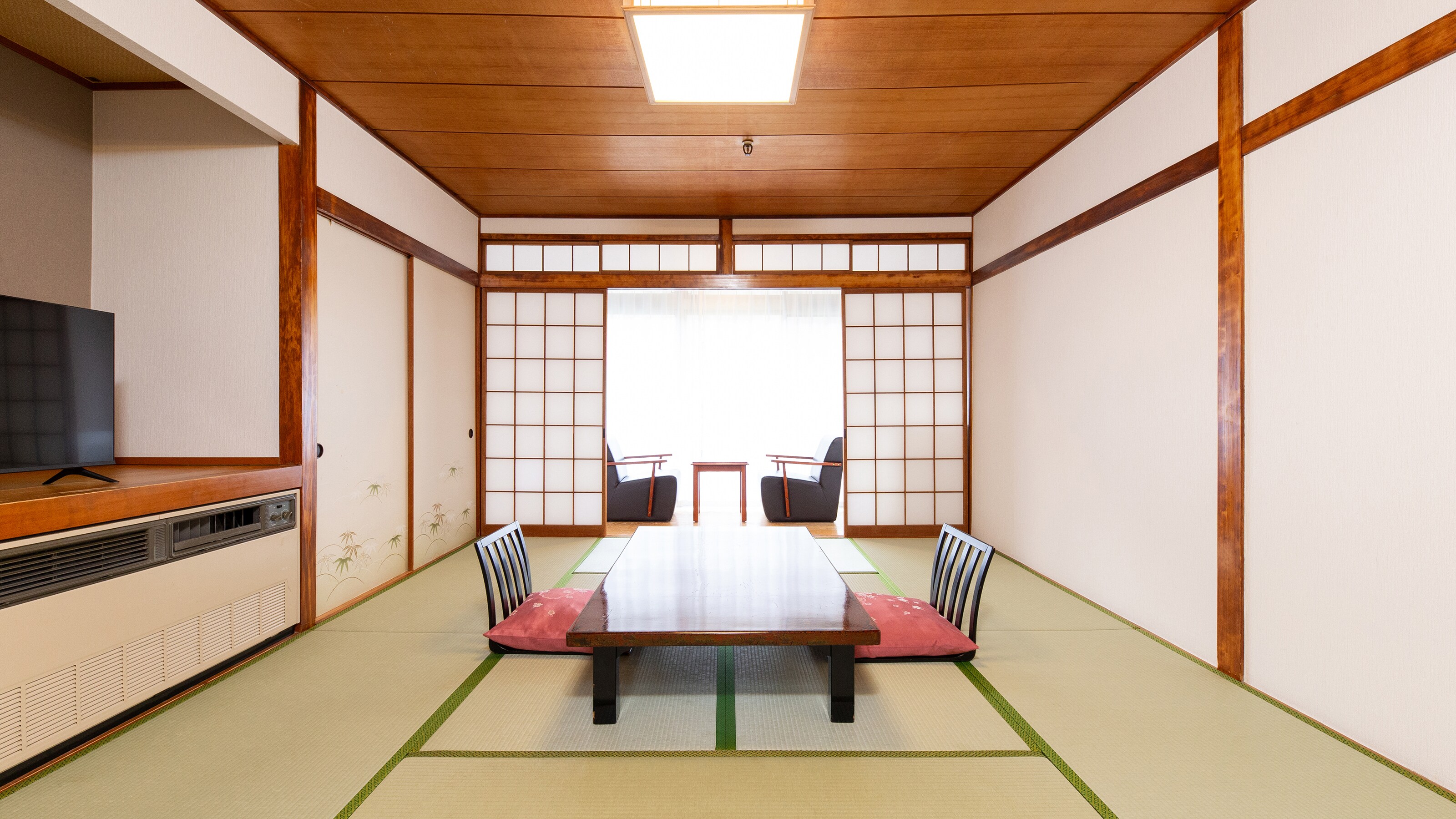 〇Japanese-style room (10 tatami mats)