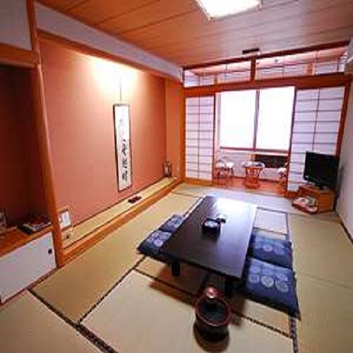 Japanese-style room, 12 tatami mats, mountain side, Hana Sarasa