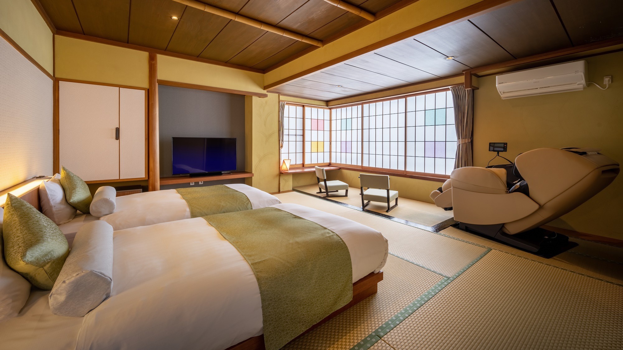 [Newly renovated in 2022] River view Japanese modern twin