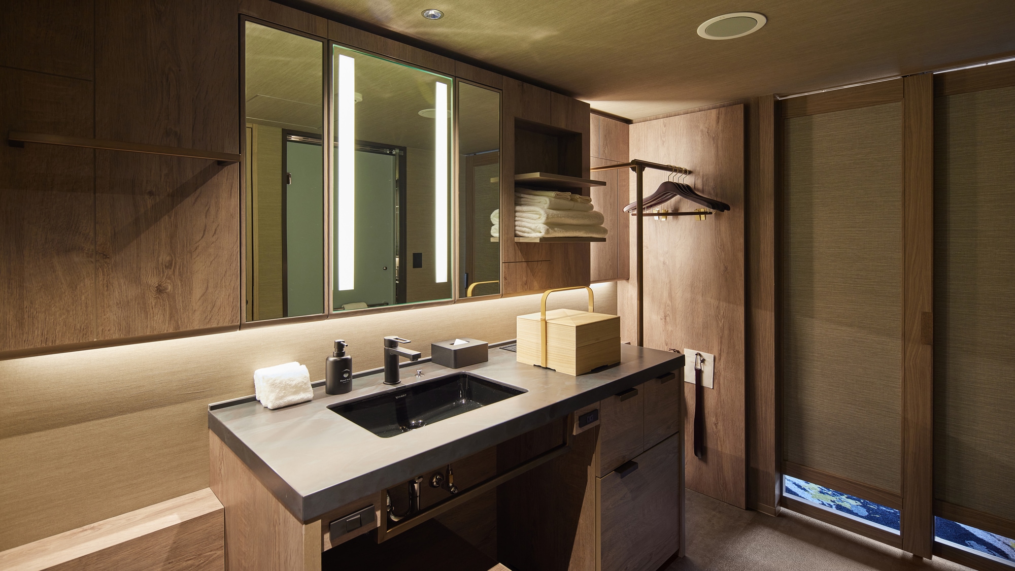 [Superior, Deluxe, Premier] Sink (example)