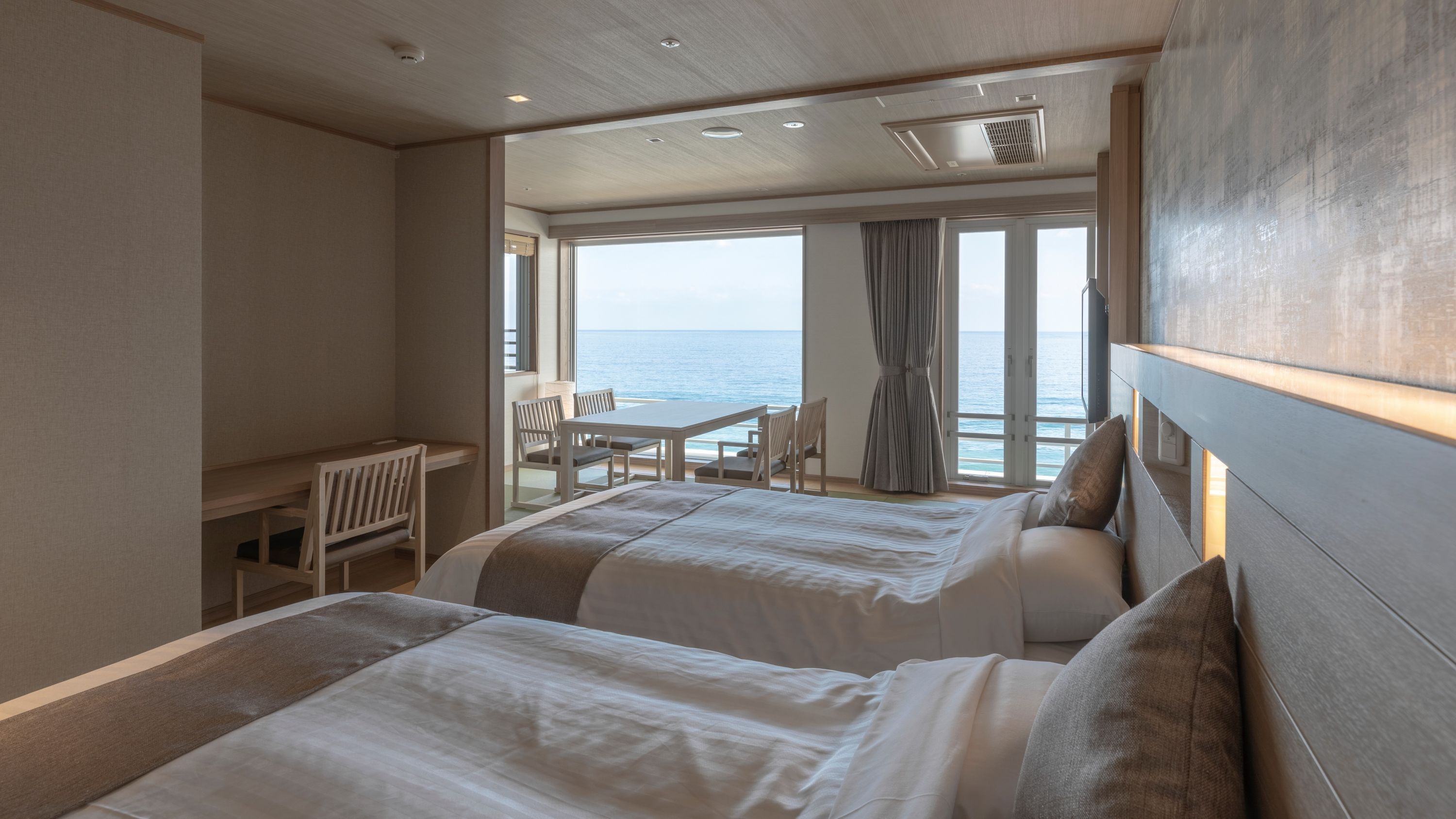Premium Deluxe Japanese-Western Style Room with Open Air Bath