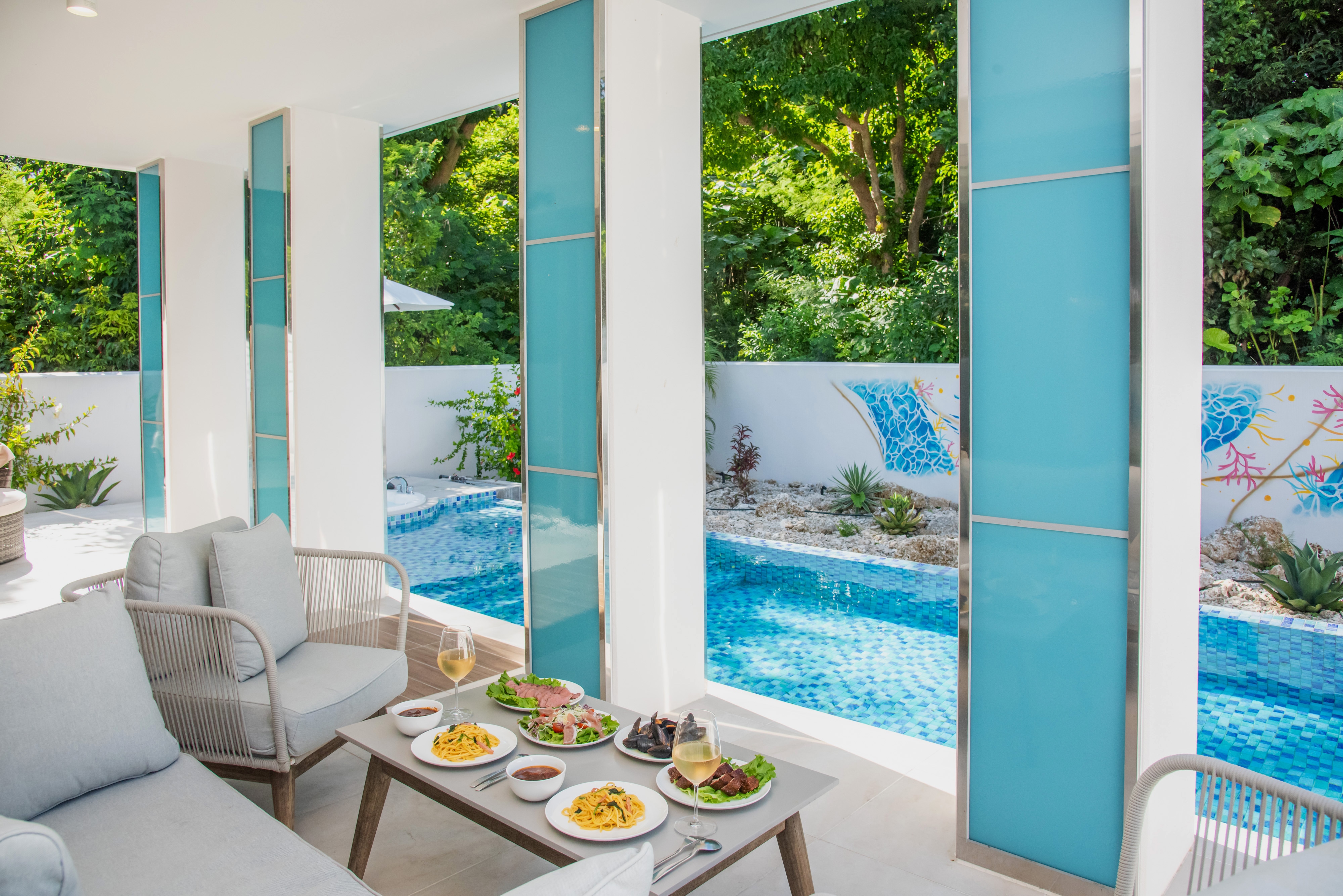 Pool Terrace