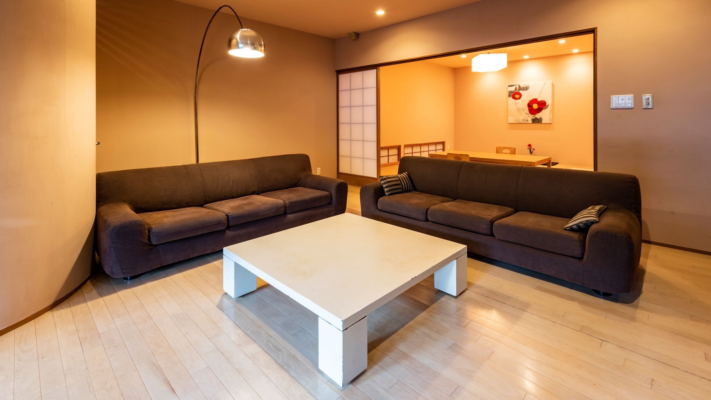 Hanatsubaki Room 106