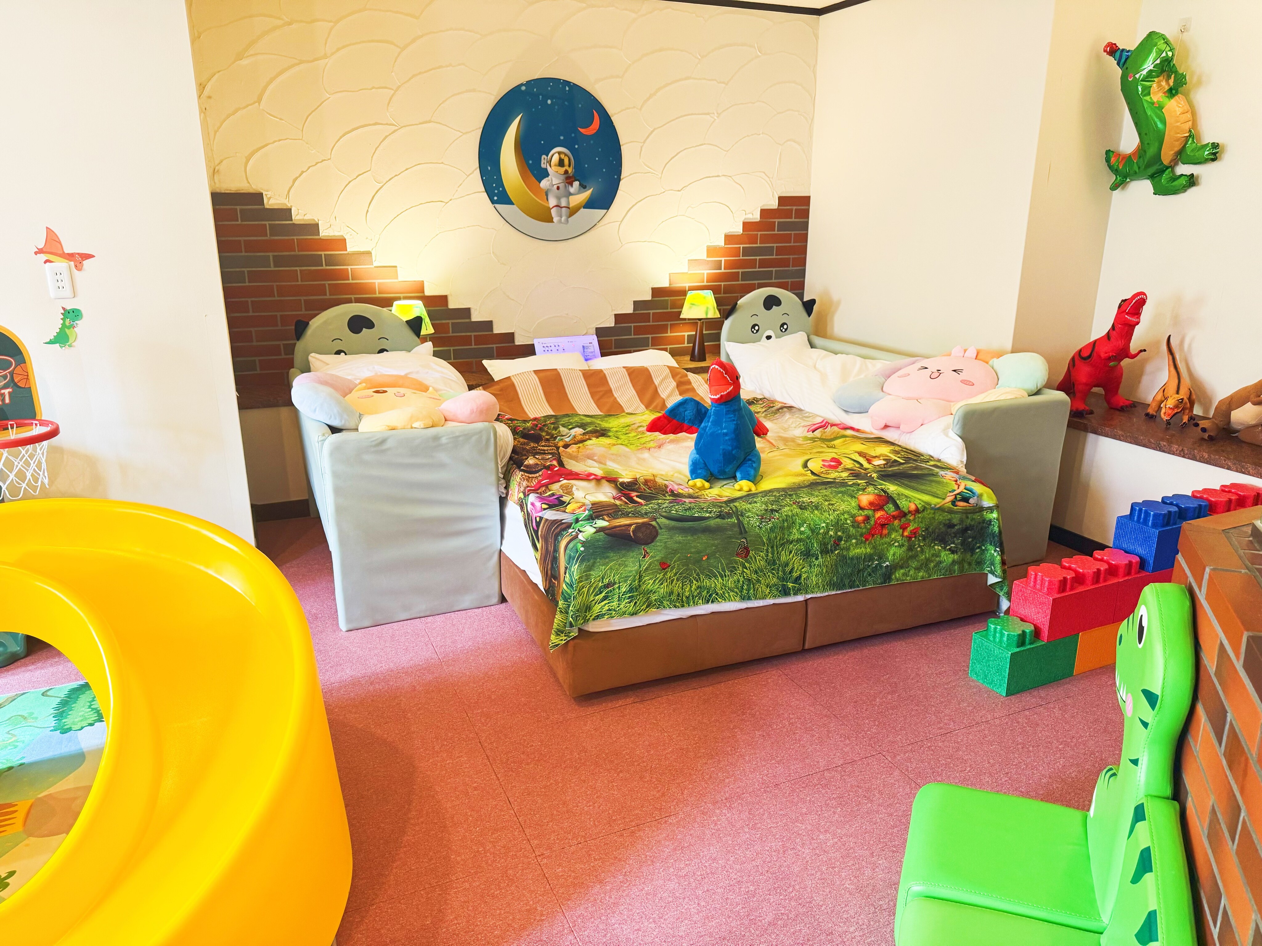 Room 309 Dinosaur Room